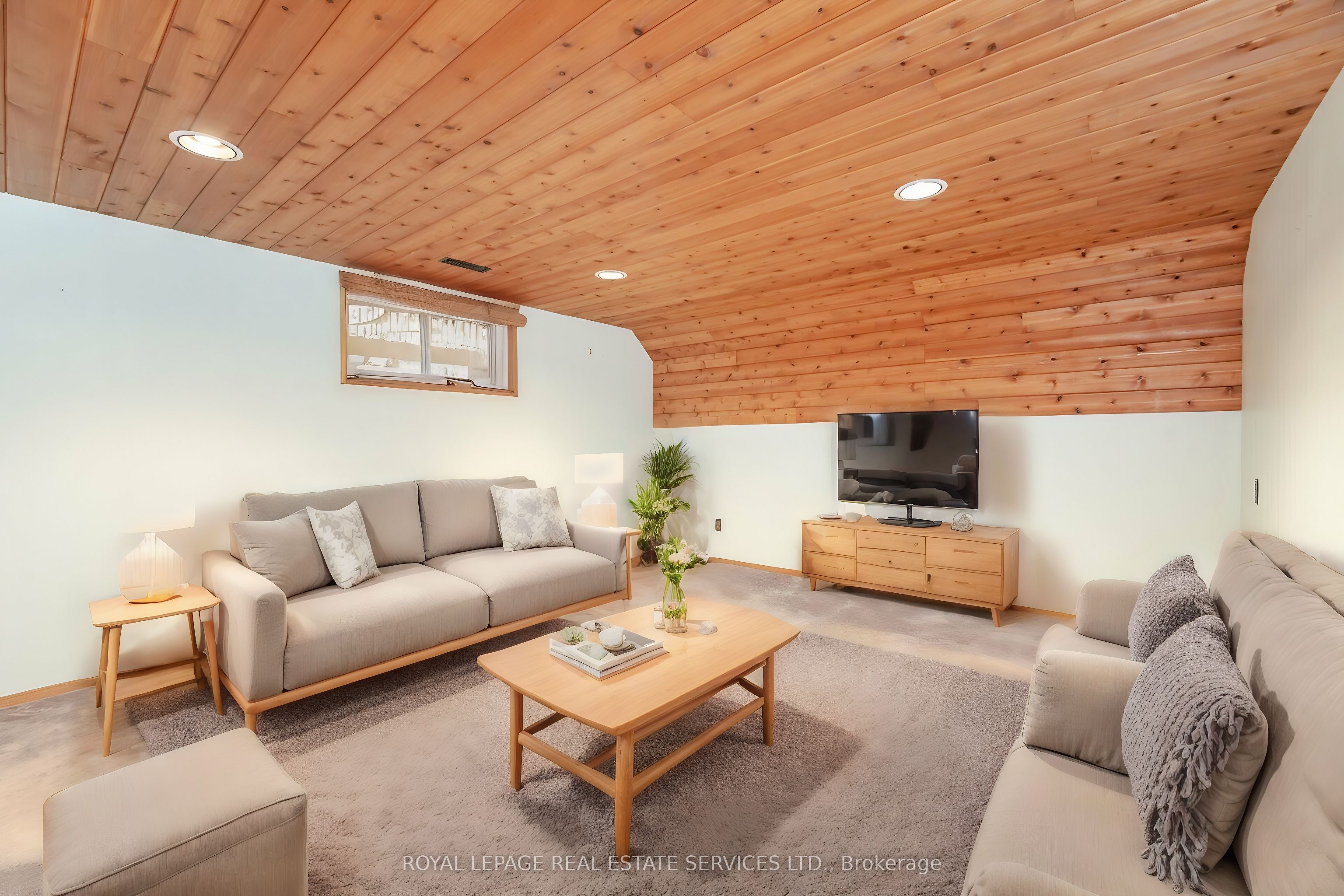 44 Maple Avenue Property Photo 27