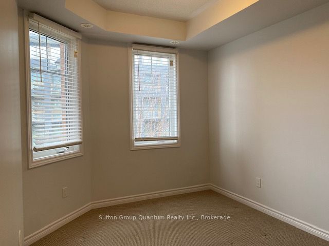 #31-02 - 2420 Baronwood Drive Property Photo 14