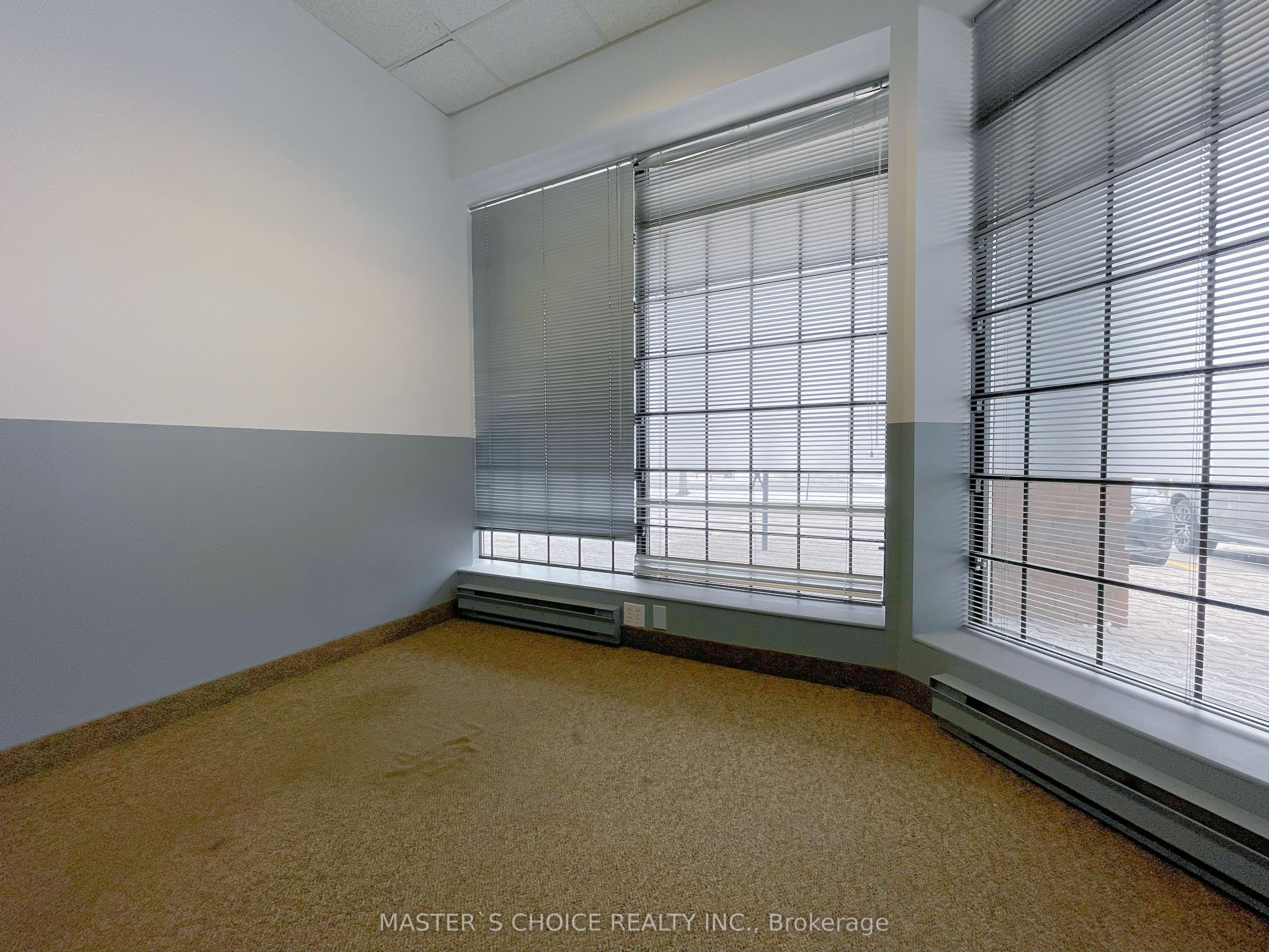 #140 - 75 Watline Avenue Property Photo 7