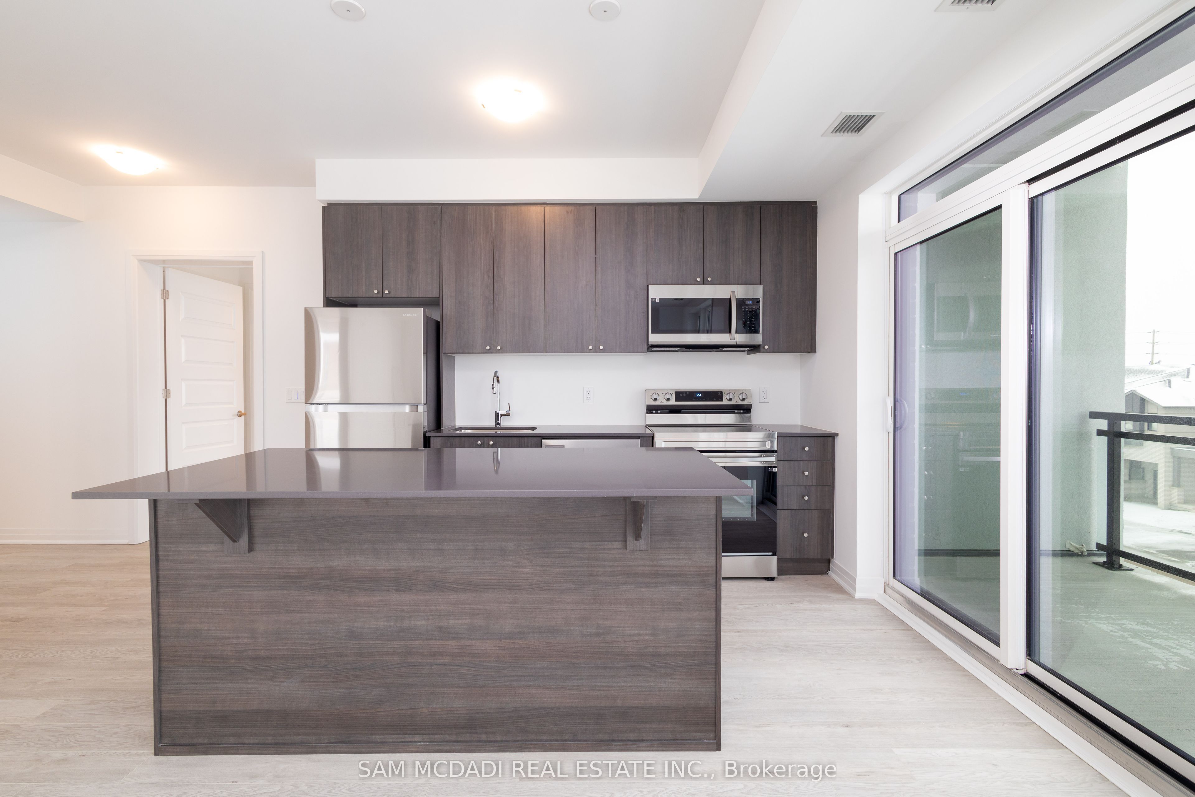 #307 - 490 Gordon Krantz Avenue Property Photo 4