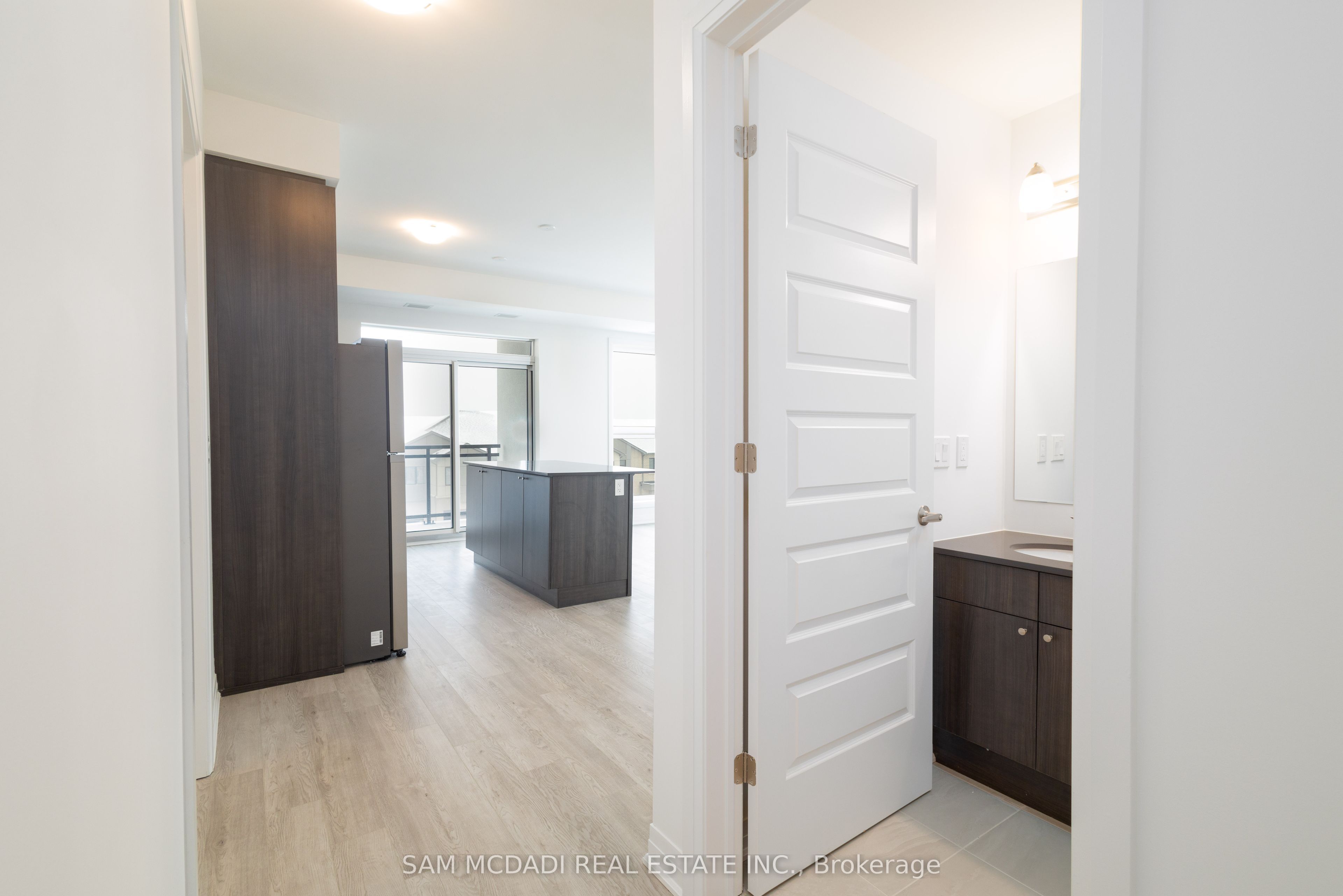 #307 - 490 Gordon Krantz Avenue Property Photo 6