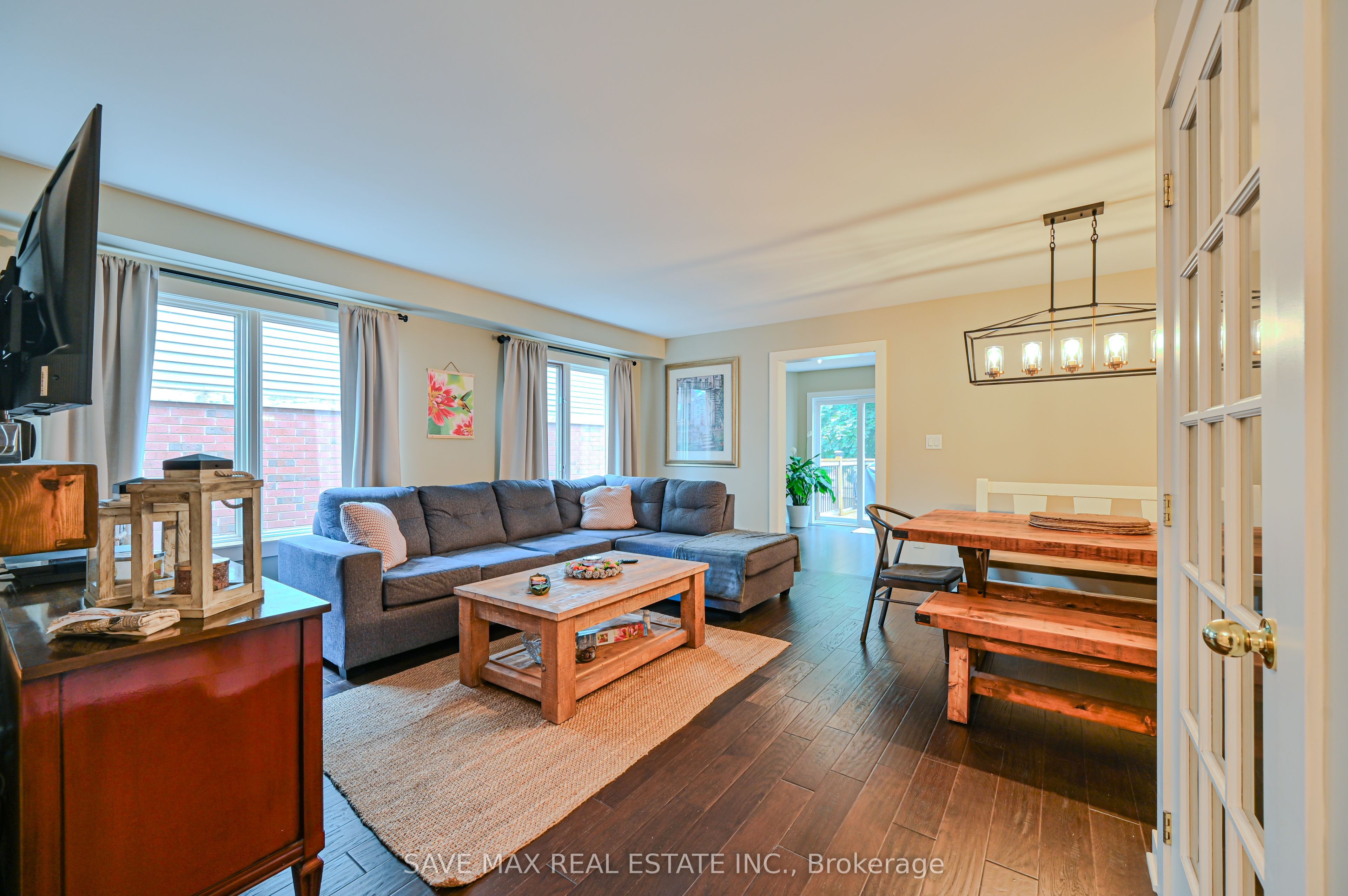 10 Deer Creek Place Property Photo 7