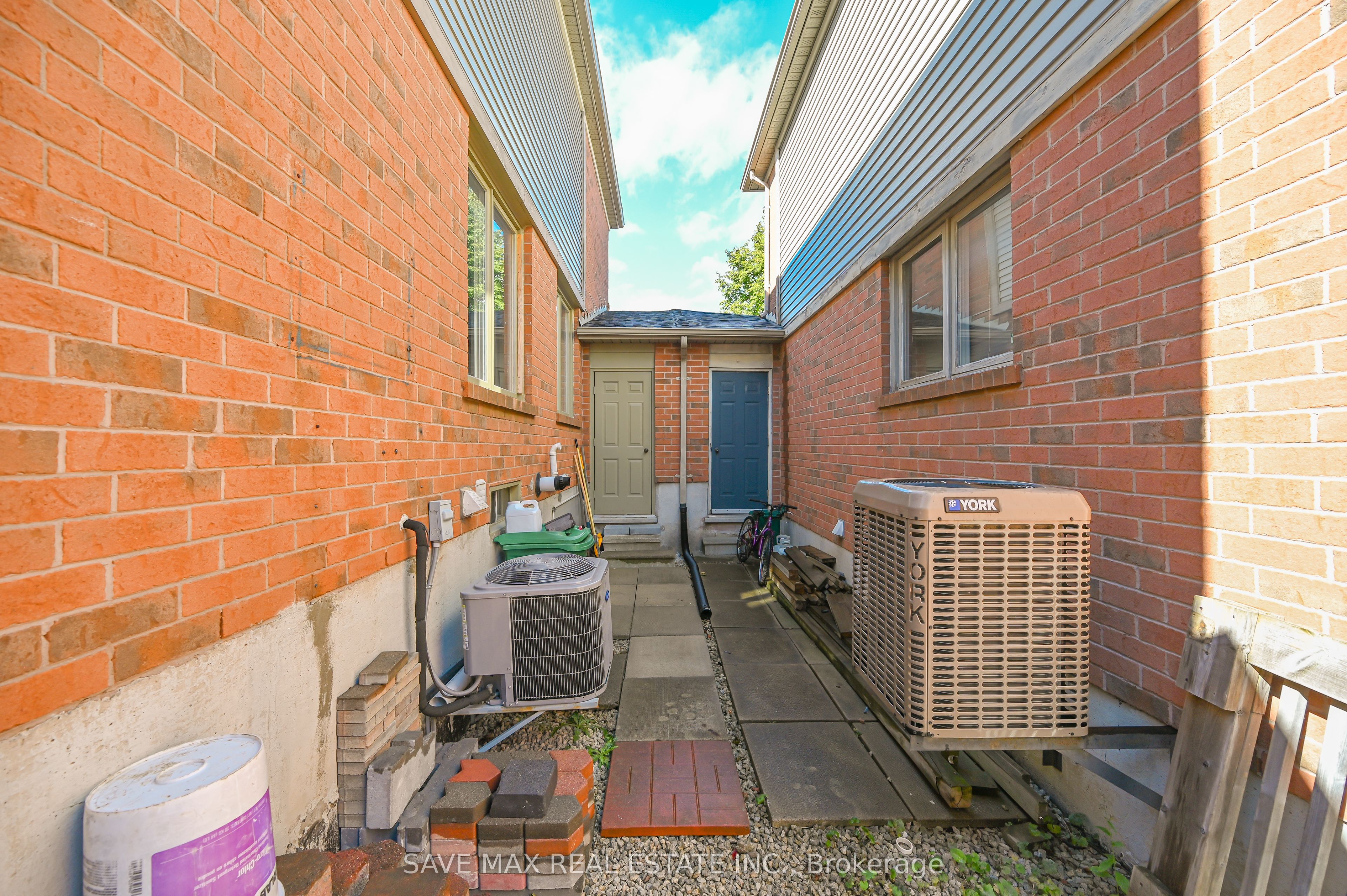 10 Deer Creek Place Property Photo 28