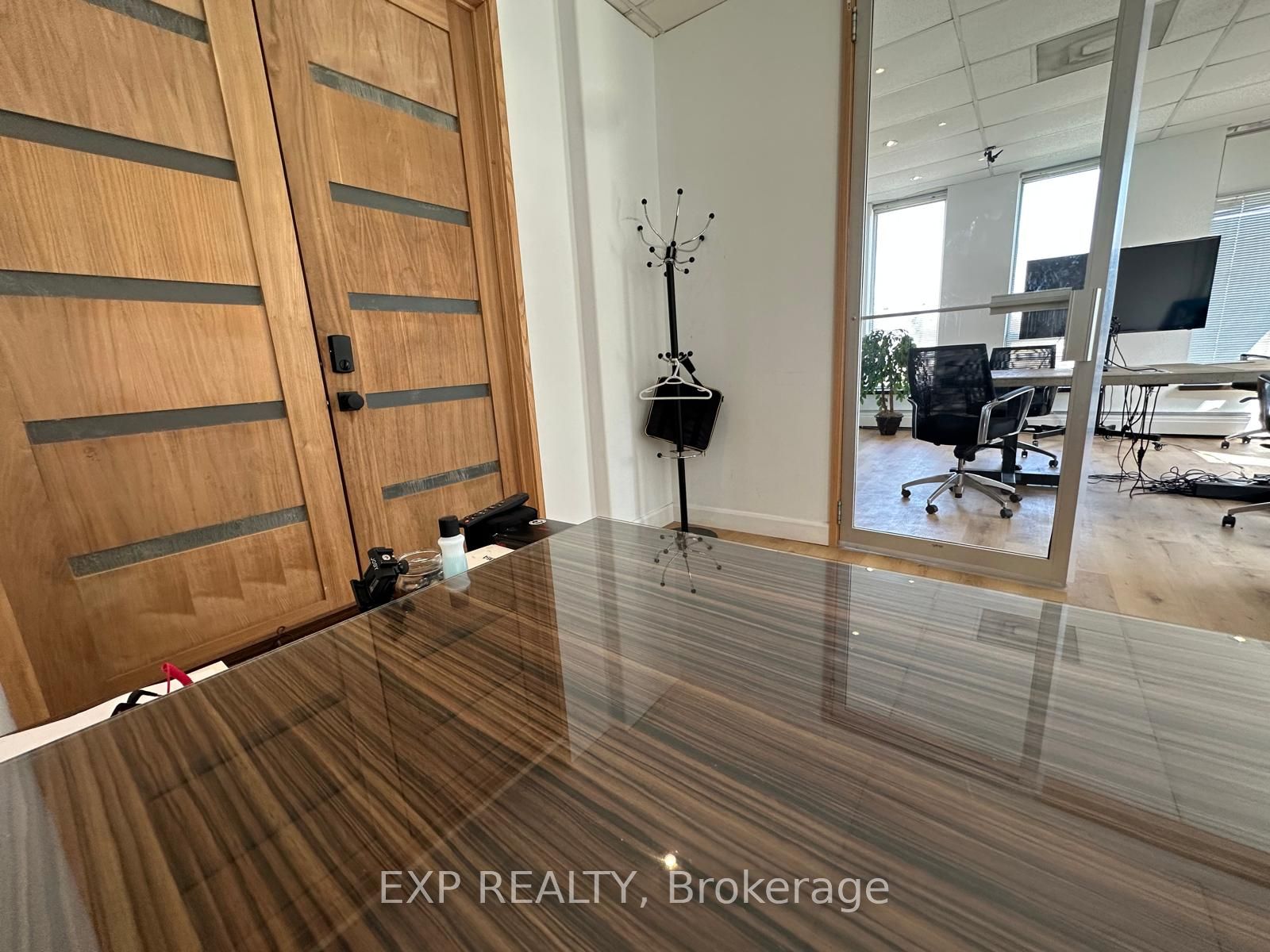 #200 - 534 Brant Street Property Photo 6