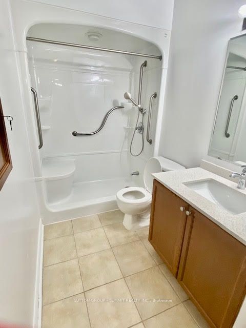 #312 - 350 Princess Royal Drive Property Photo 10