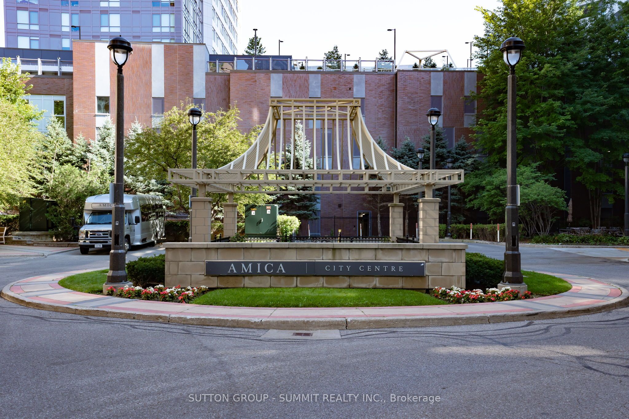 #312 - 350 Princess Royal Drive Property Photo 16