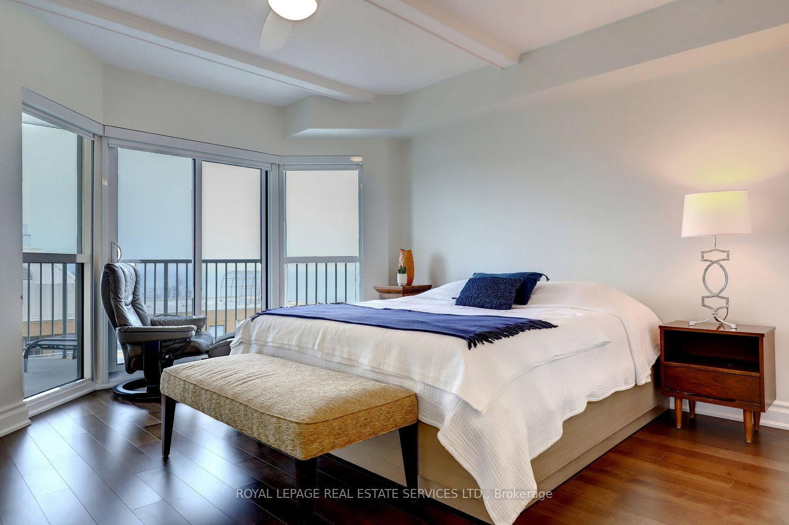 #ph11c - 2190 Lakeshore Road Property Photo 17