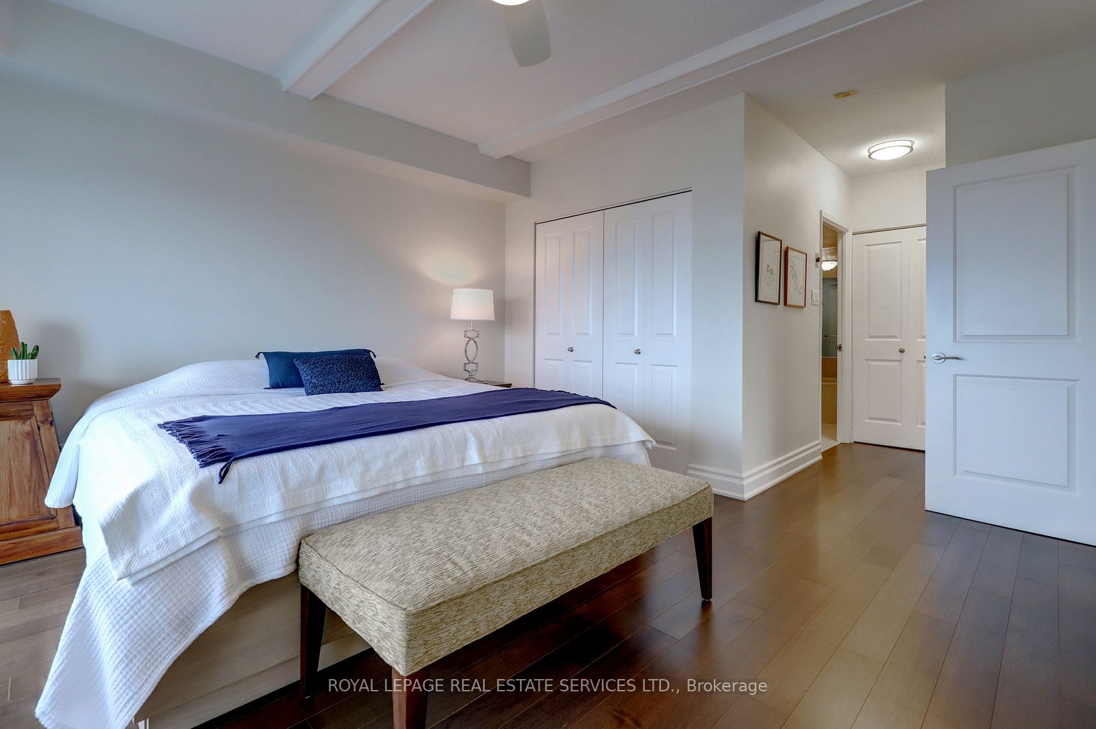 #ph11c - 2190 Lakeshore Road Property Photo 18