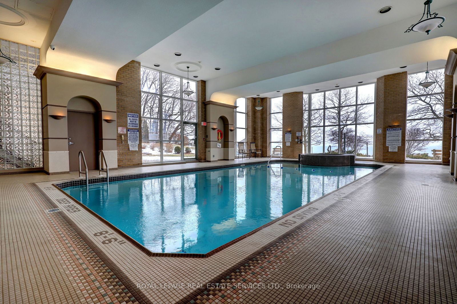 #ph11c - 2190 Lakeshore Road Property Photo 28