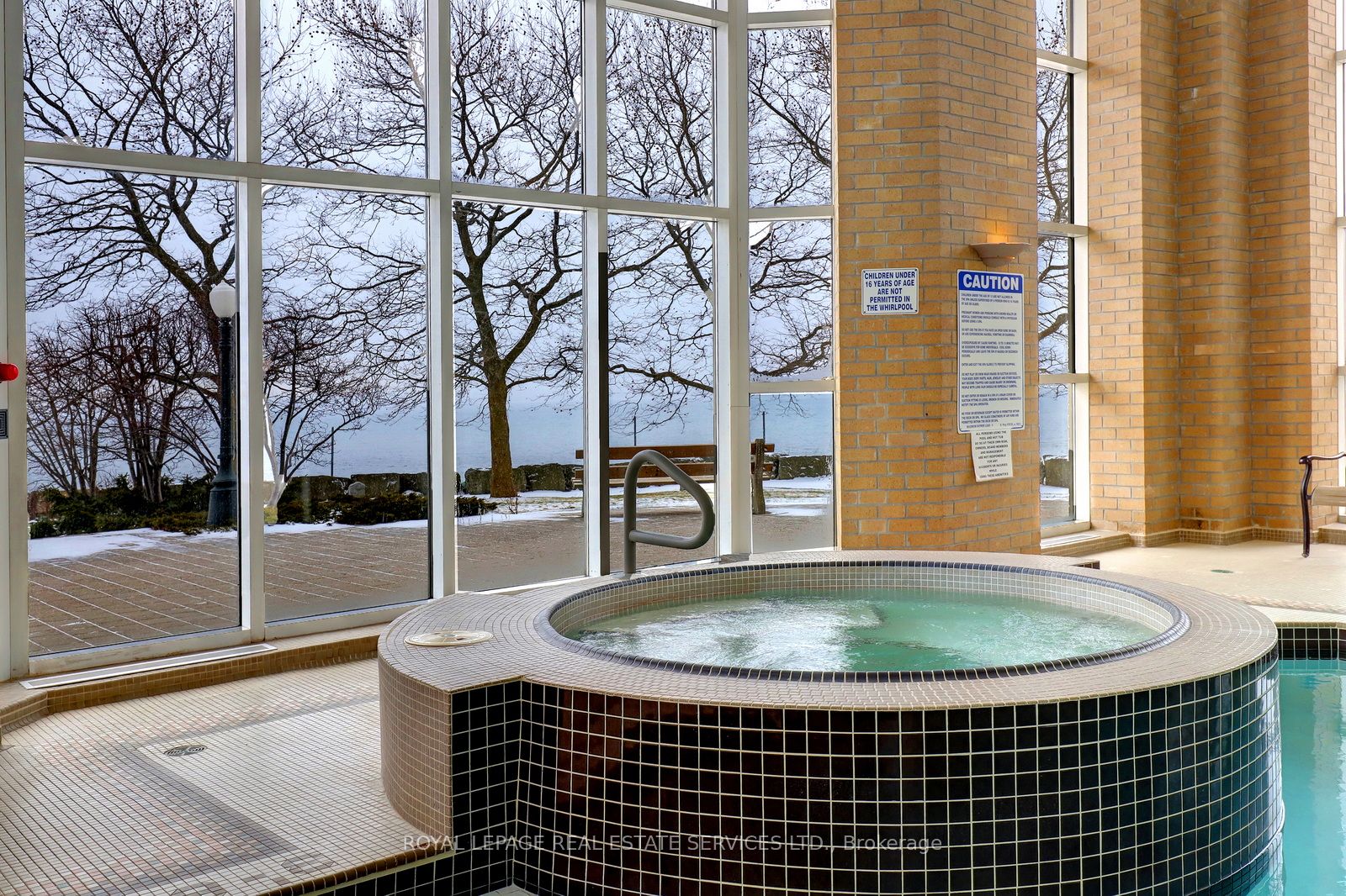#ph11c - 2190 Lakeshore Road Property Photo 29
