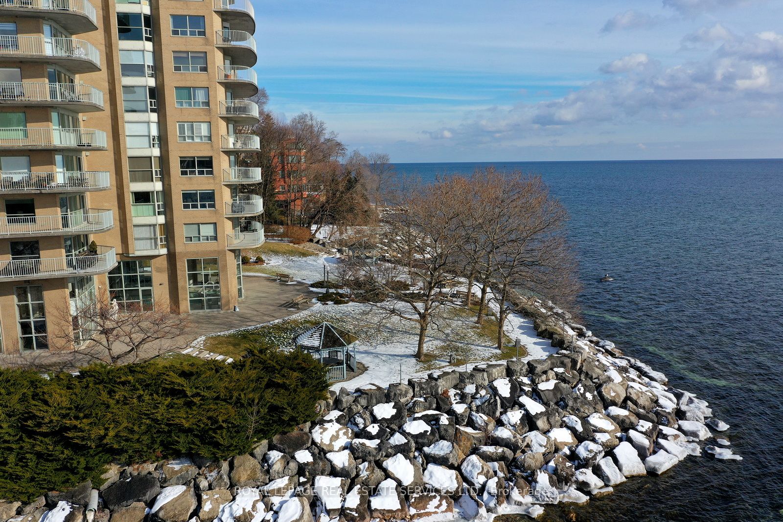 #ph11c - 2190 Lakeshore Road Property Photo 37