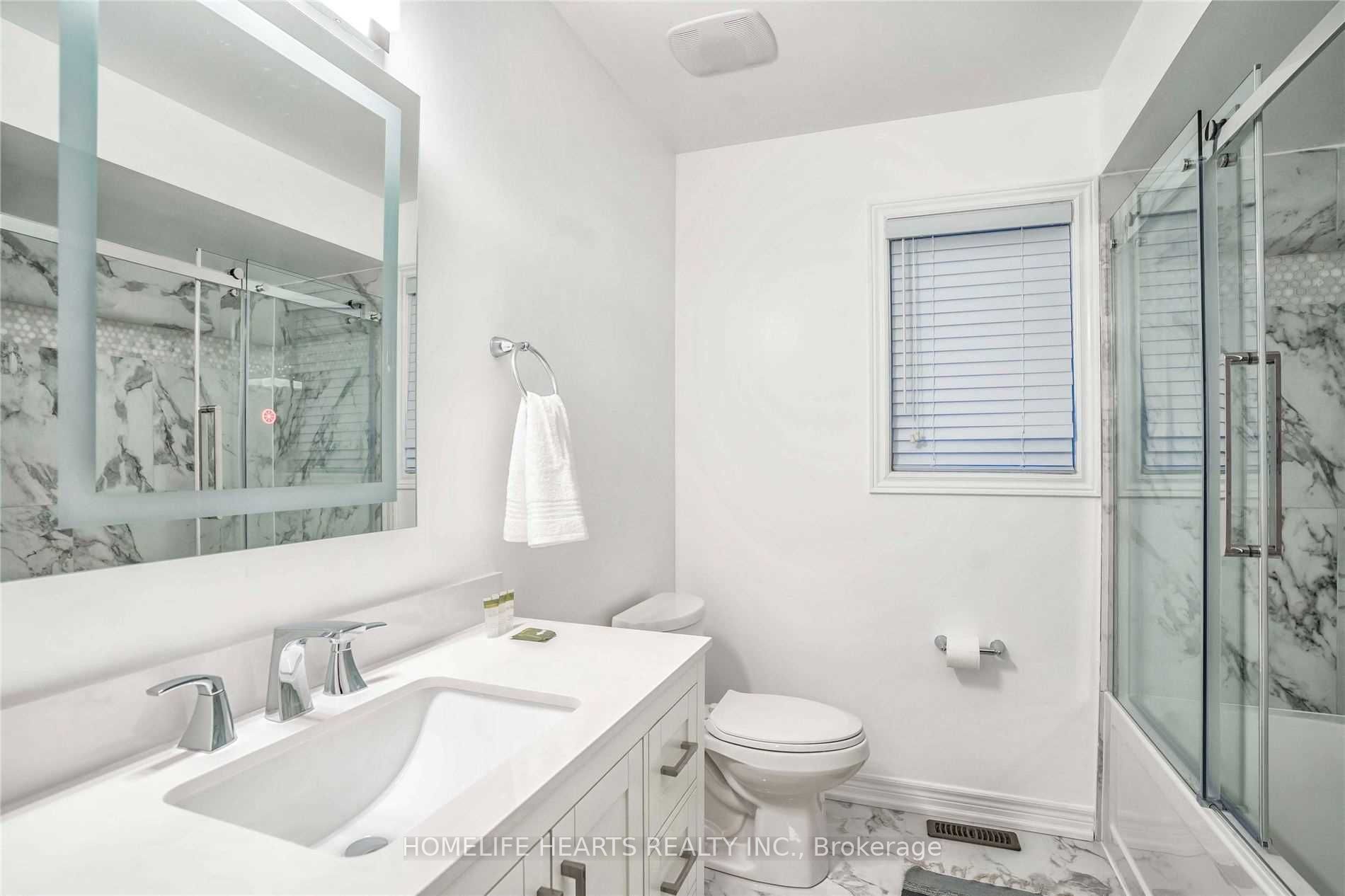 2360 Britannia Road 1 Property Photo 33