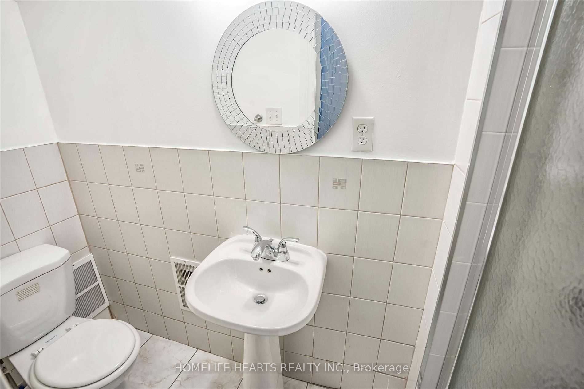 2360 Britannia Road 1 Property Photo 38