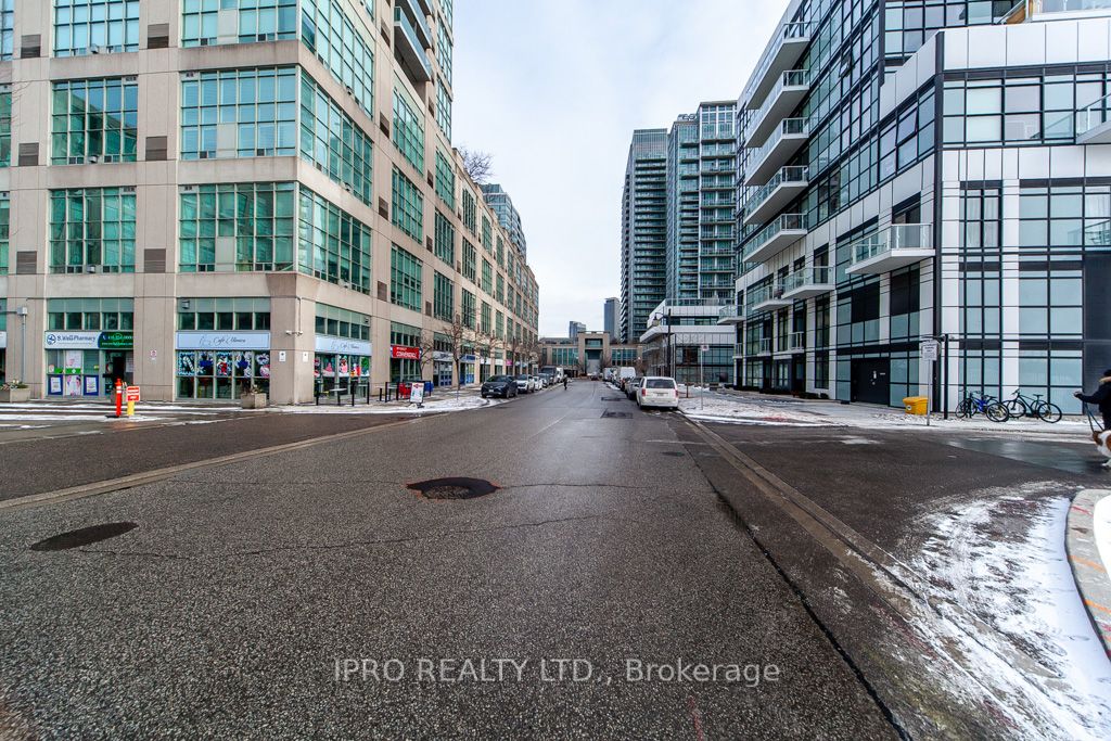 #5 - 272 Manitoba Street Property Photo 34