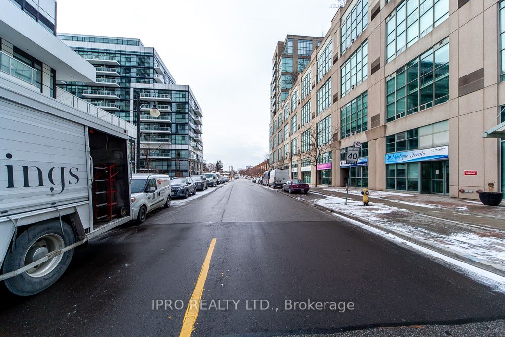 #5 - 272 Manitoba Street Property Photo 35