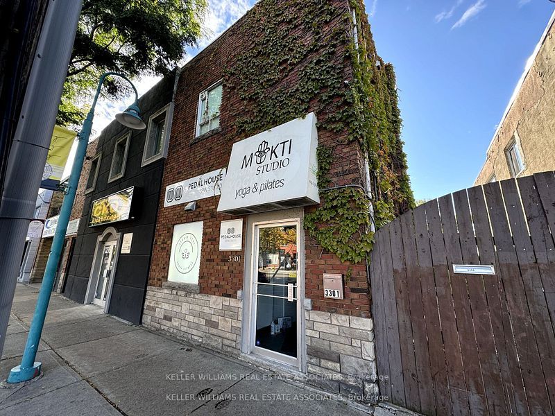 3301 Lake Shore Boulevard Property Photo 1