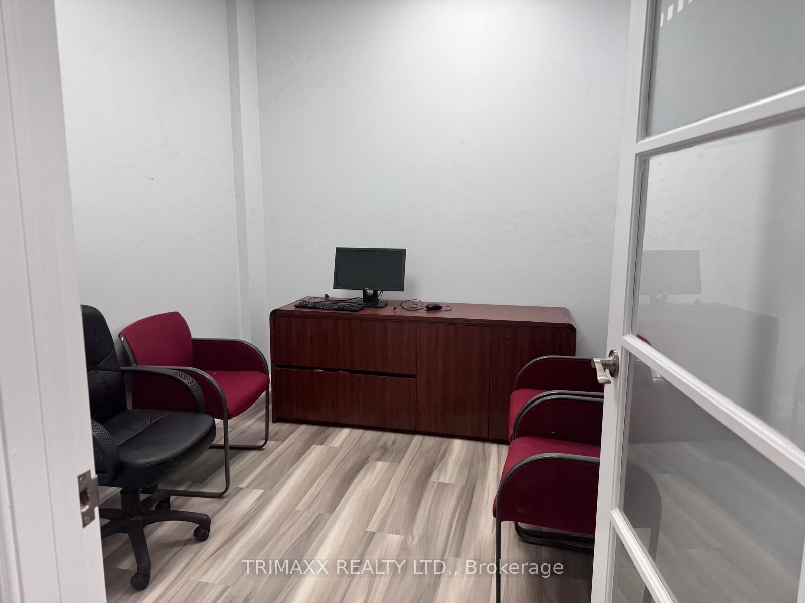 #219 - 2985 Drew Road Property Photo 9