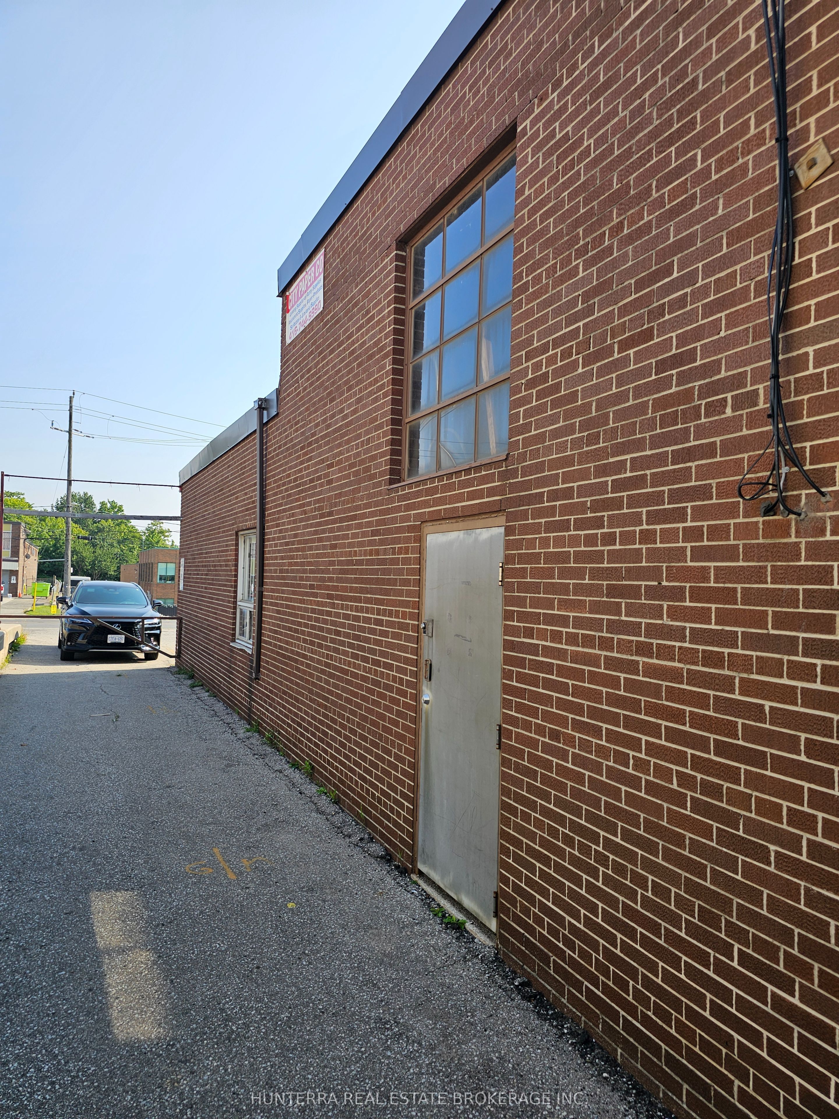 304-310 Eddystone Avenue Property Photo 5