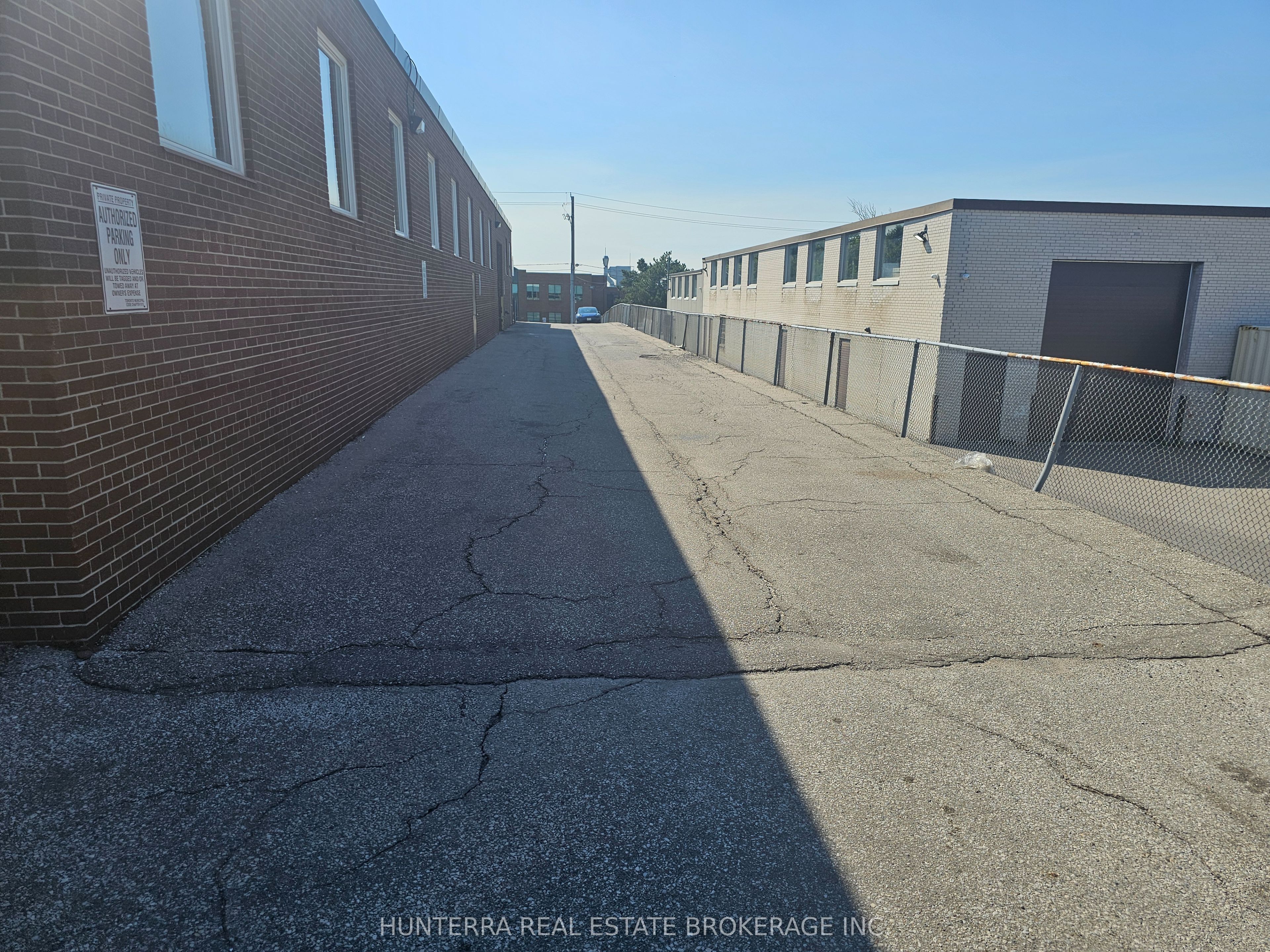 304-310 Eddystone Avenue Property Photo 15