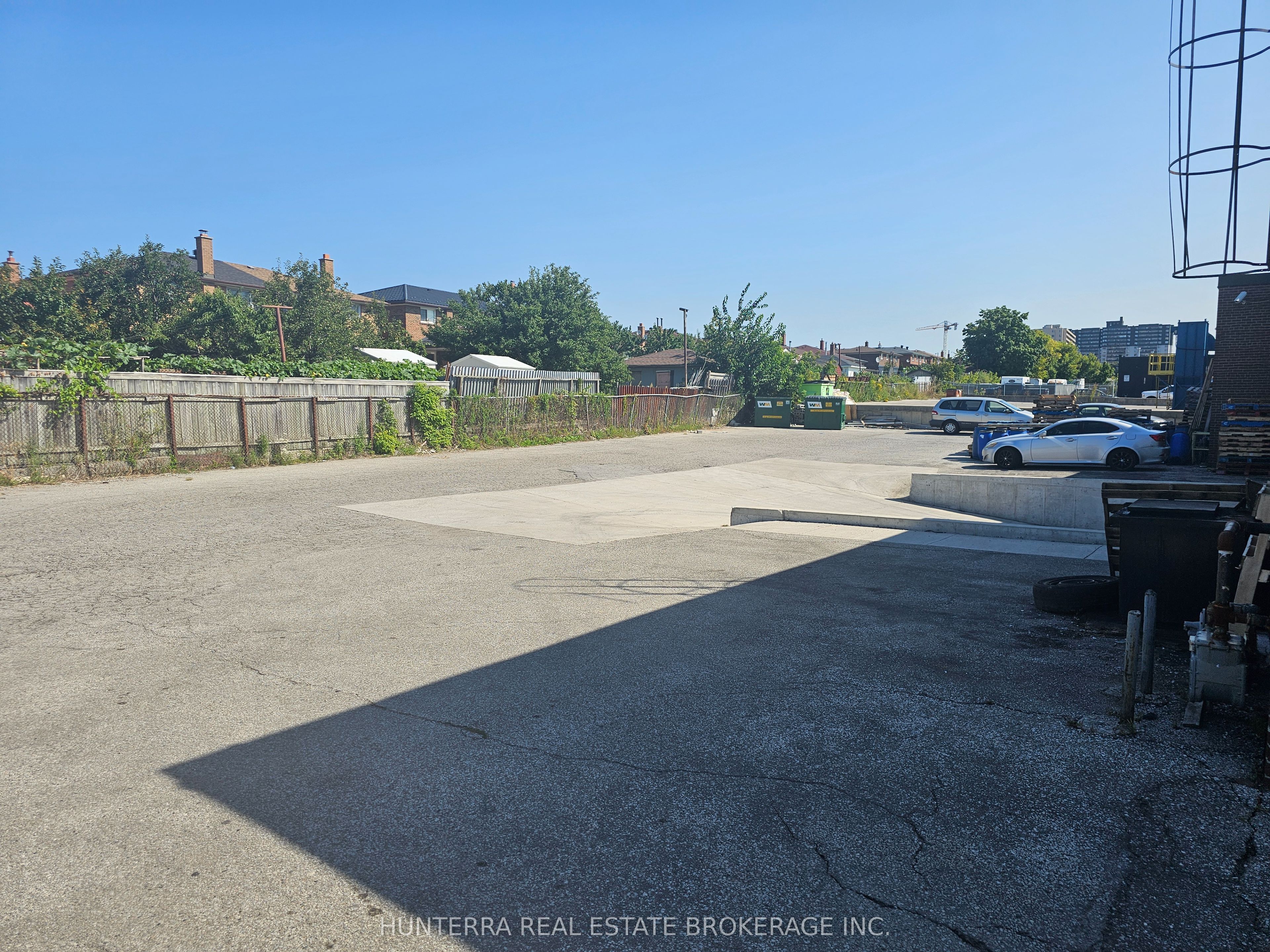 304-310 Eddystone Avenue Property Photo 16