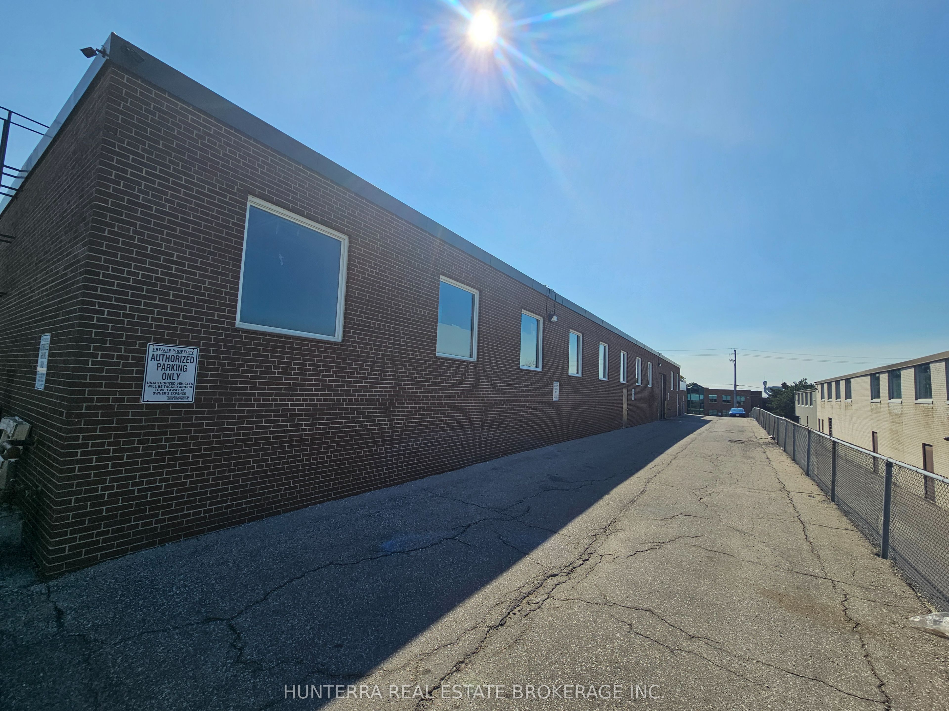 304-310 Eddystone Avenue Property Photo 18