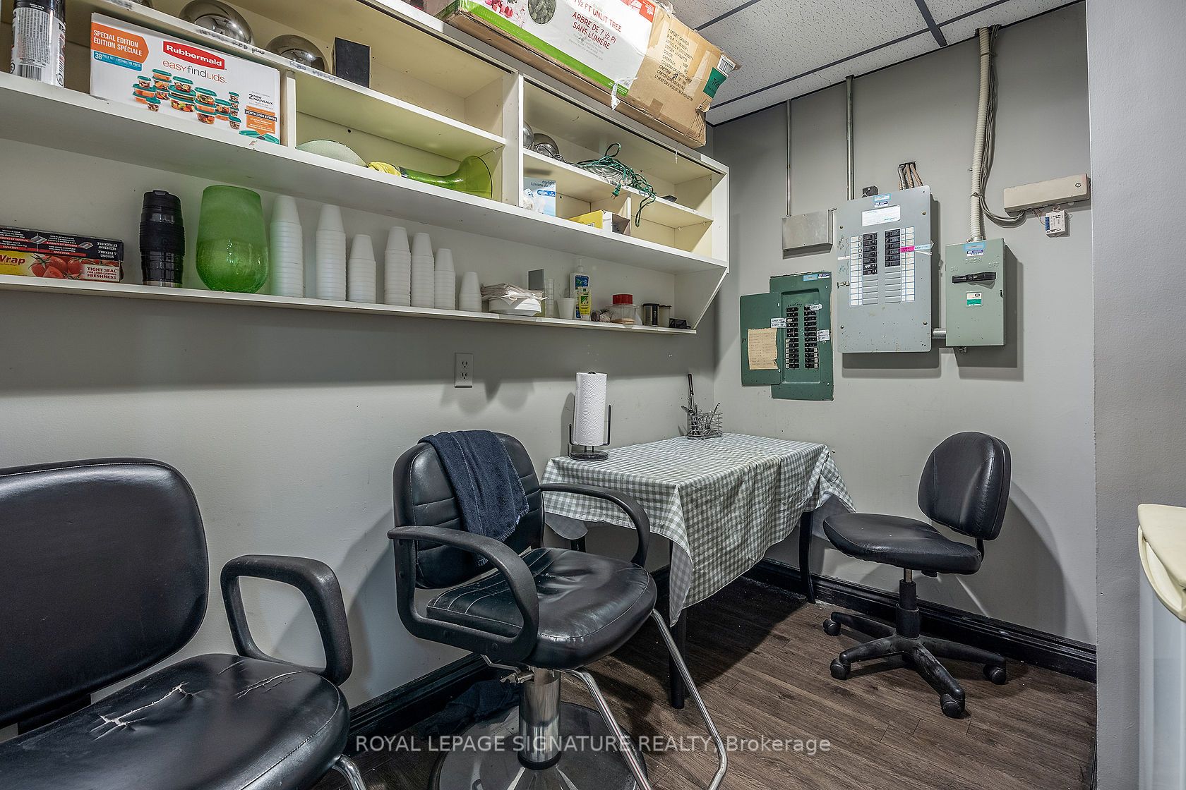 #b4 - 55 Ontario Street Property Photo 18