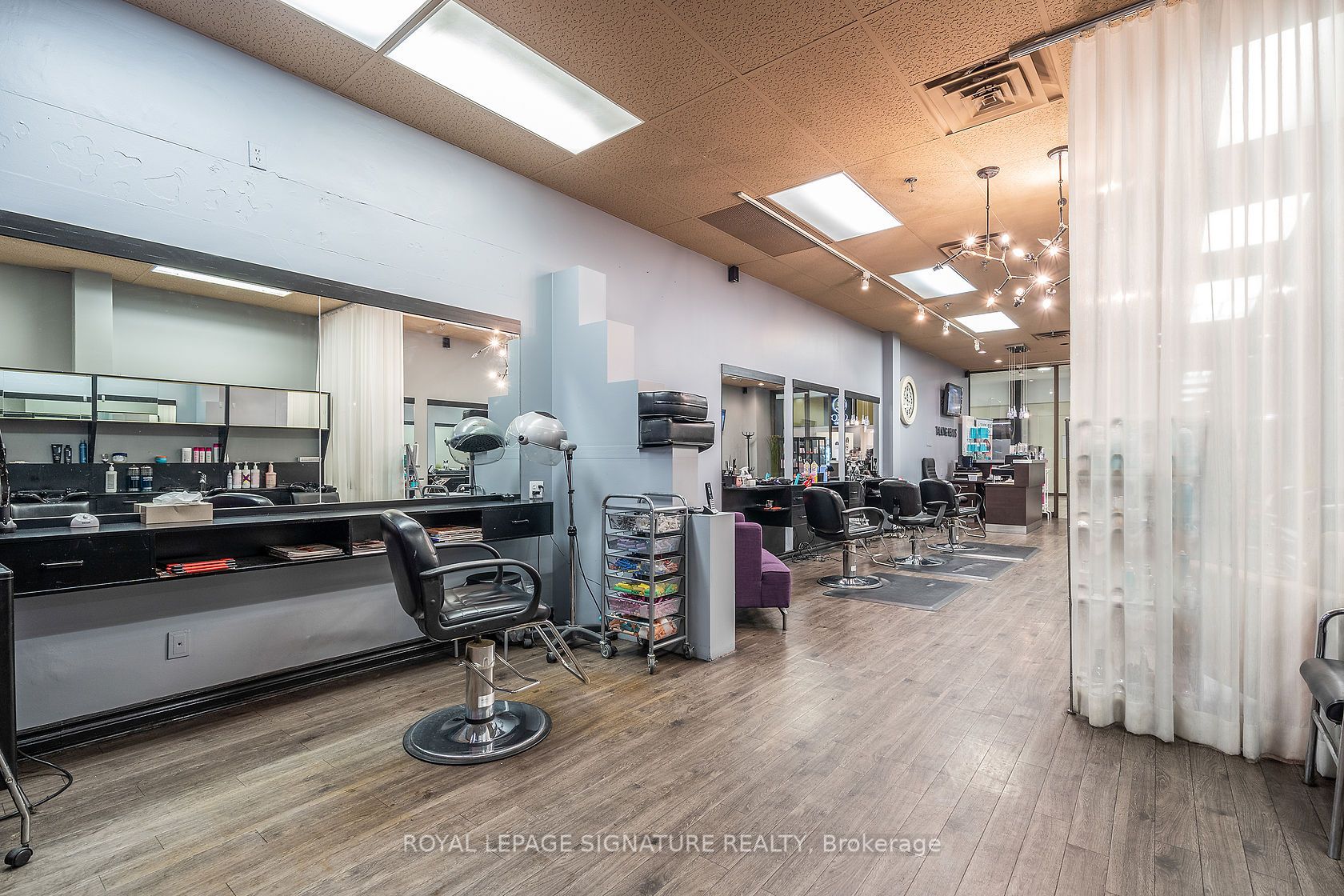 #b4 - 55 Ontario Street Property Photo 20
