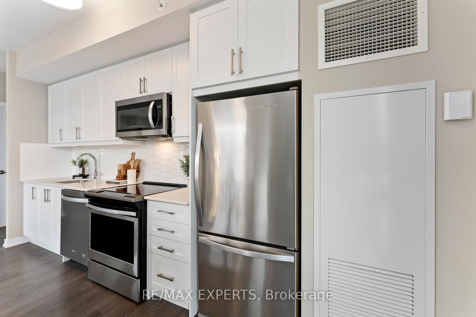 #315 - 50 Ann Street Property Photo 20