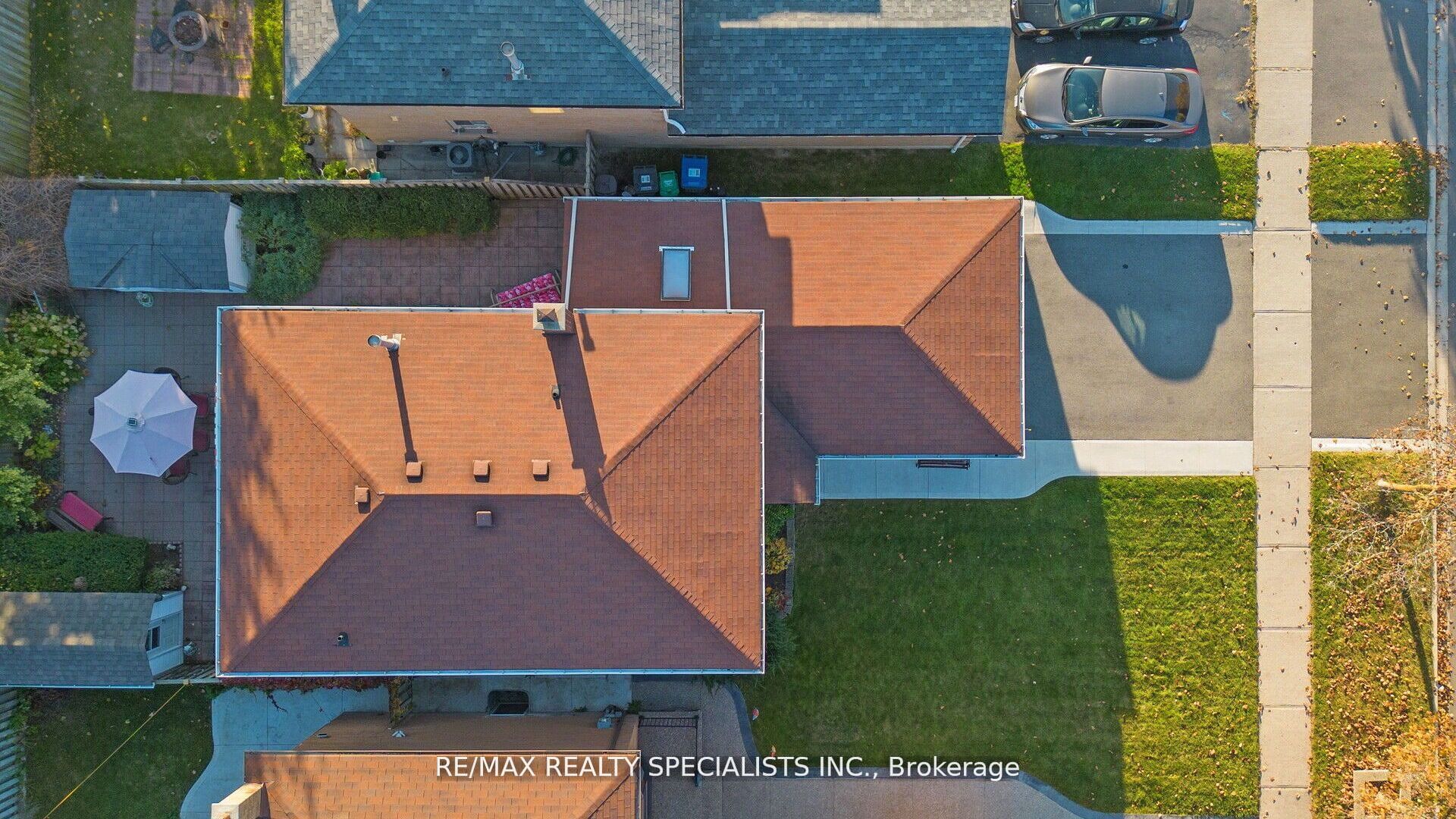 12 Willowcrest Court Property Photo 3