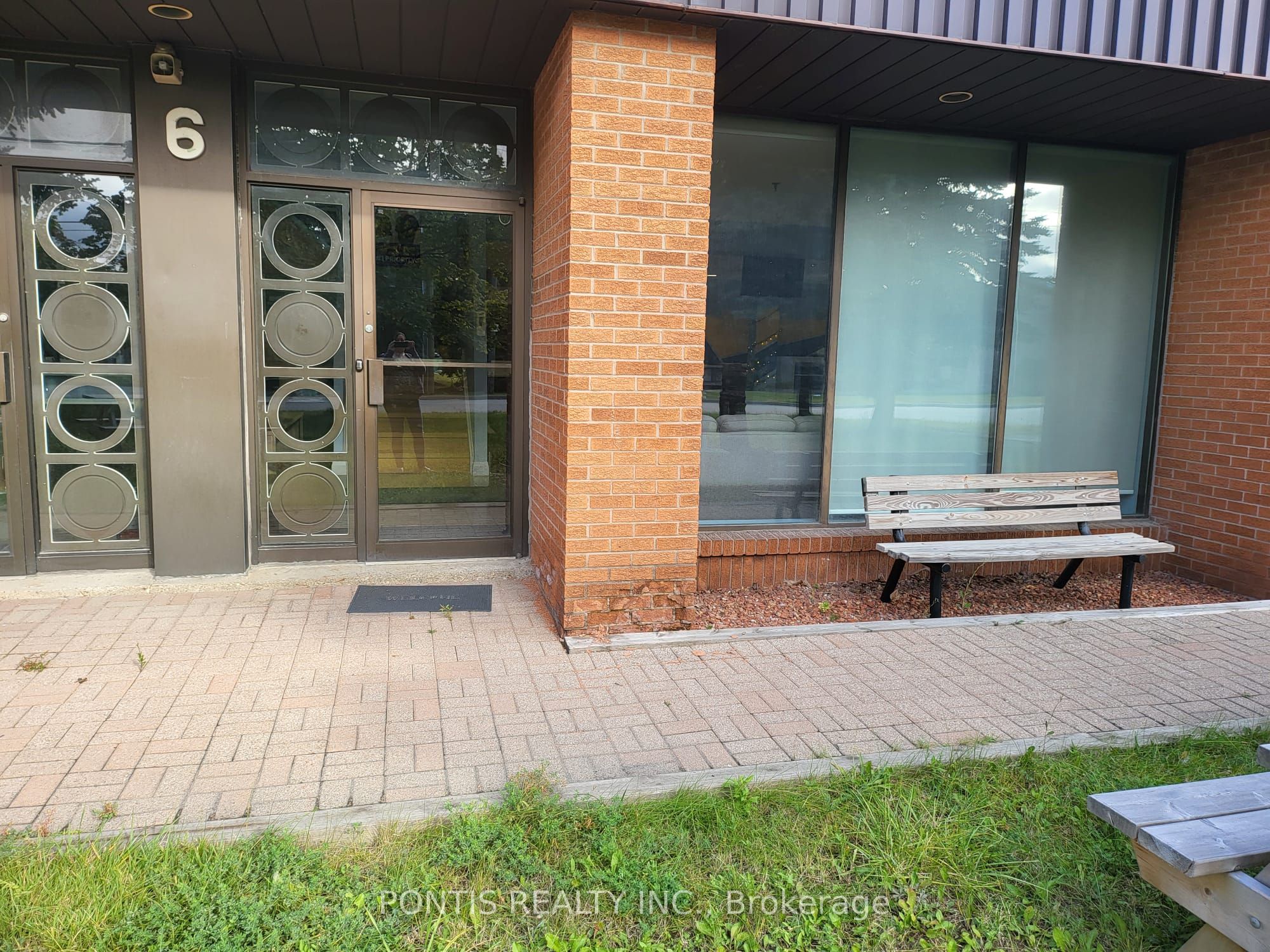 6 Indell Lane Property Photo 1