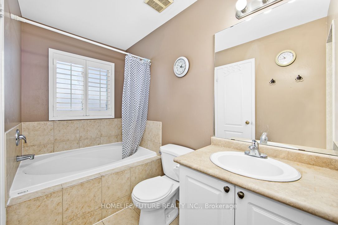 48 Roadmaster Lane Property Photo 13