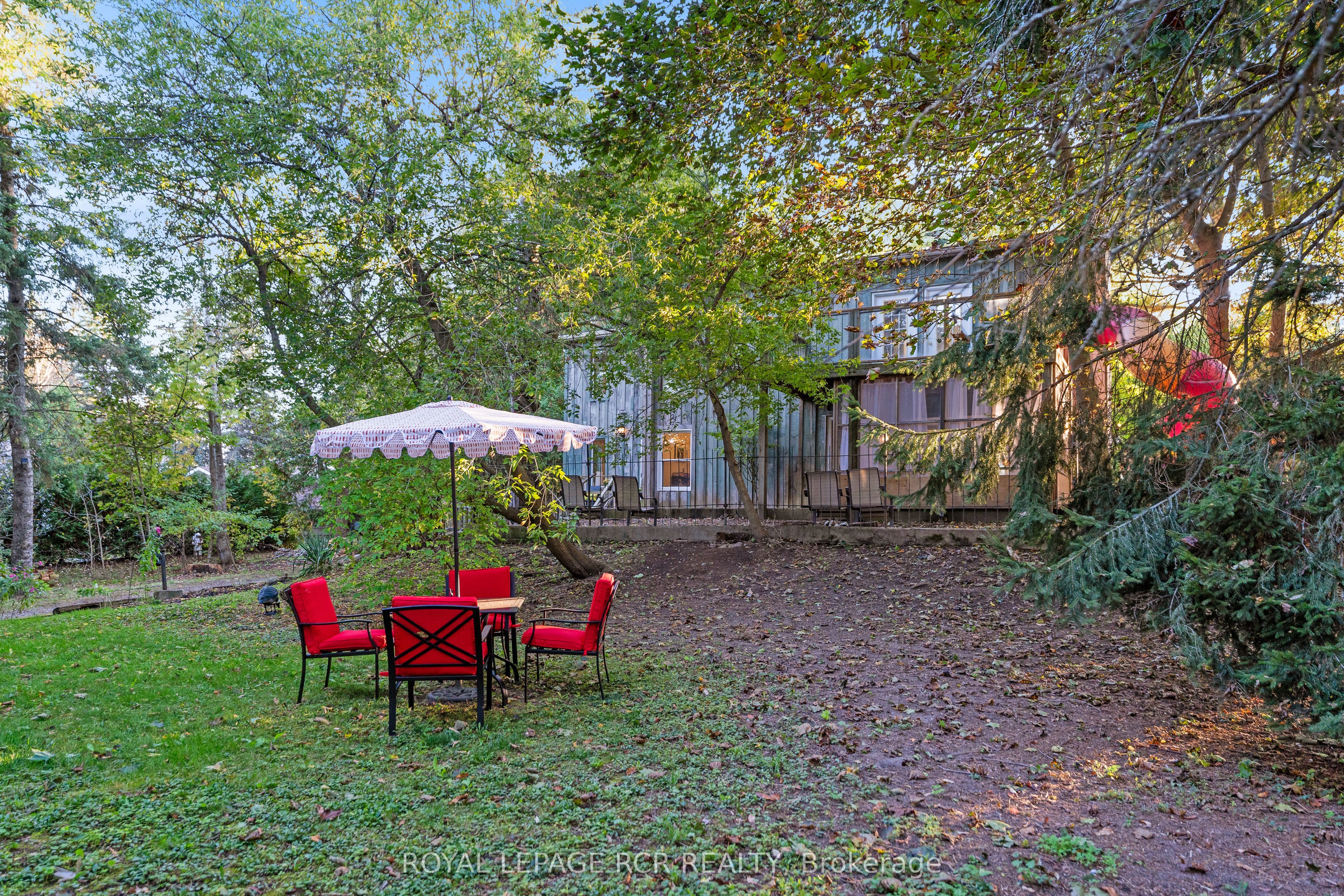 27 John Street Property Photo 6
