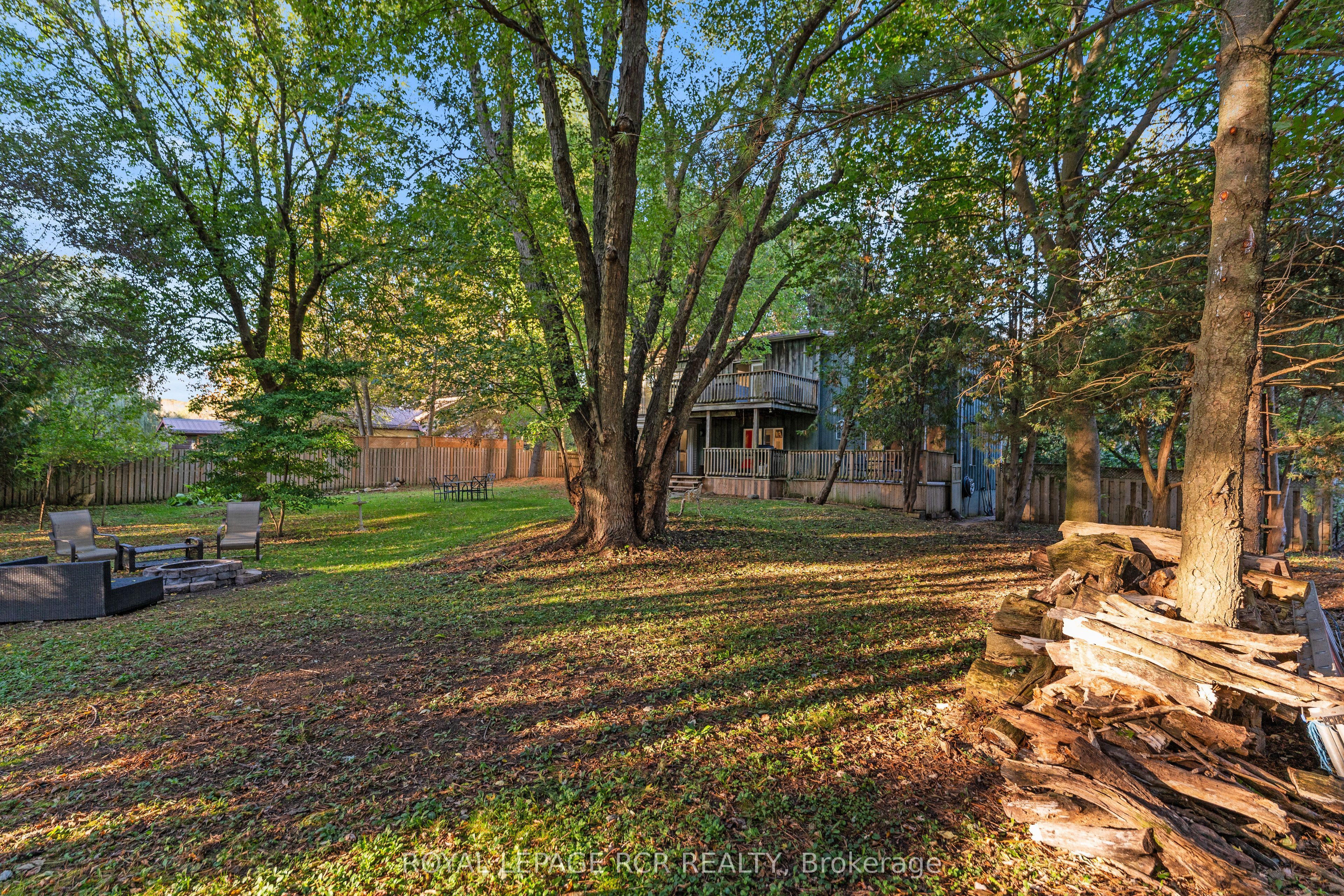 27 John Street Property Photo 8