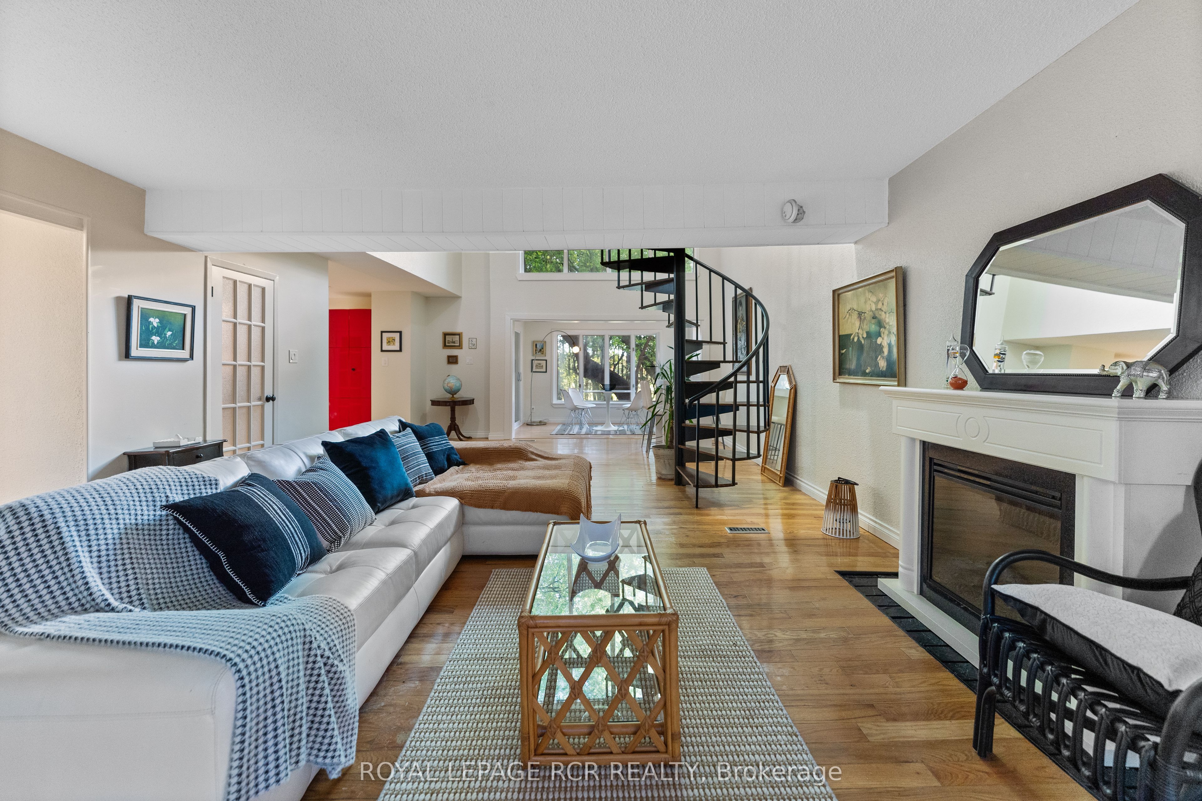 27 John Street Property Photo 13