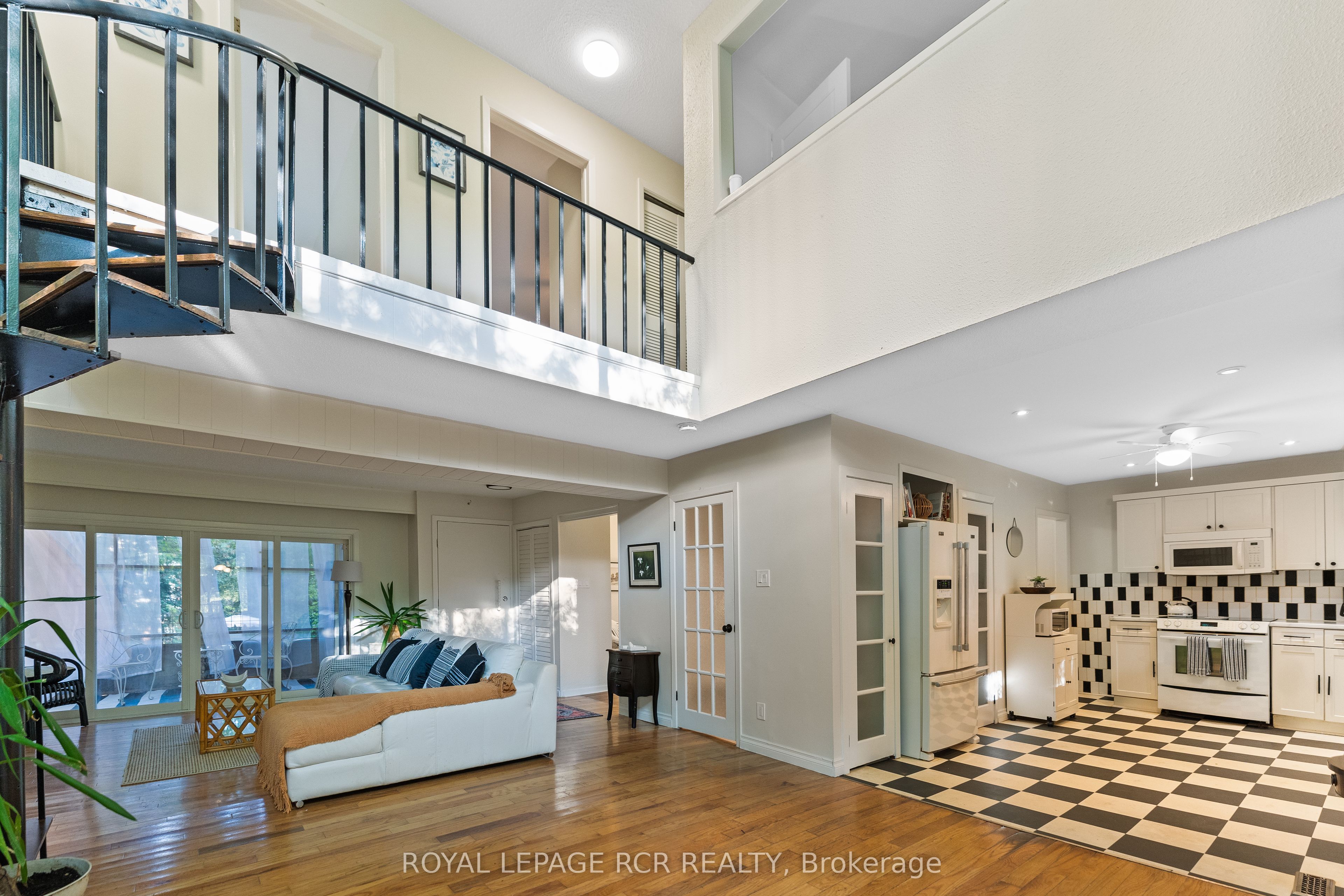 27 John Street Property Photo 16