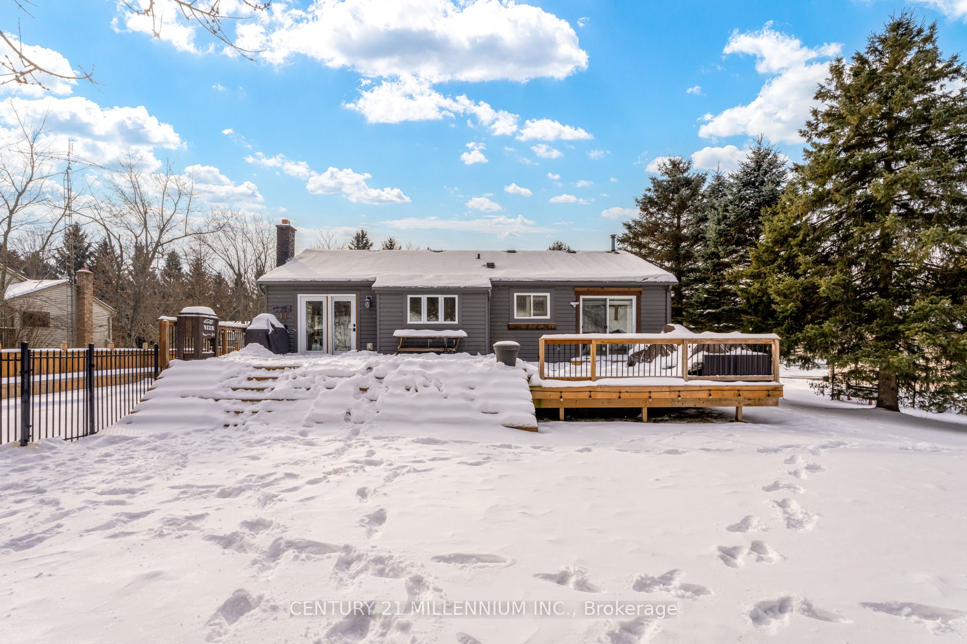 82 Holmes Drive Property Photo 35