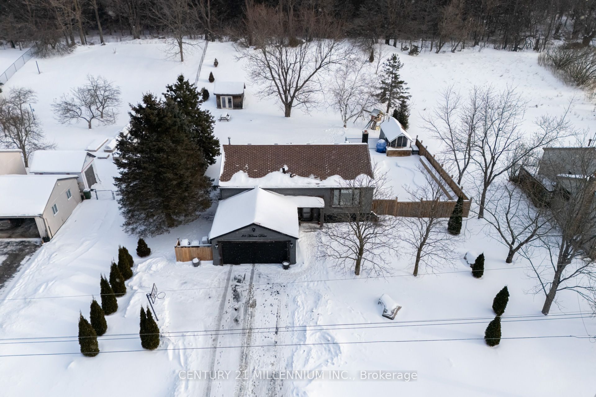 82 Holmes Drive Property Photo 39
