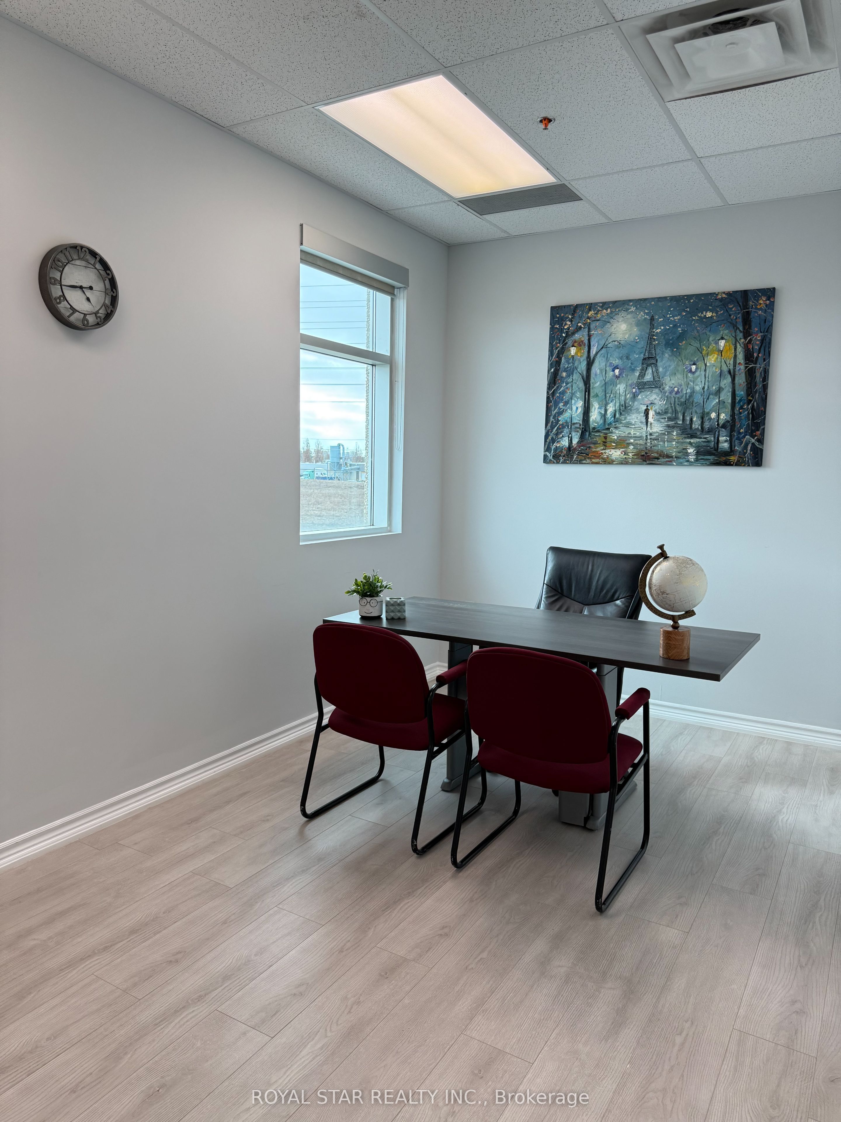 #201 - 2970 Drew Road Property Photo 8