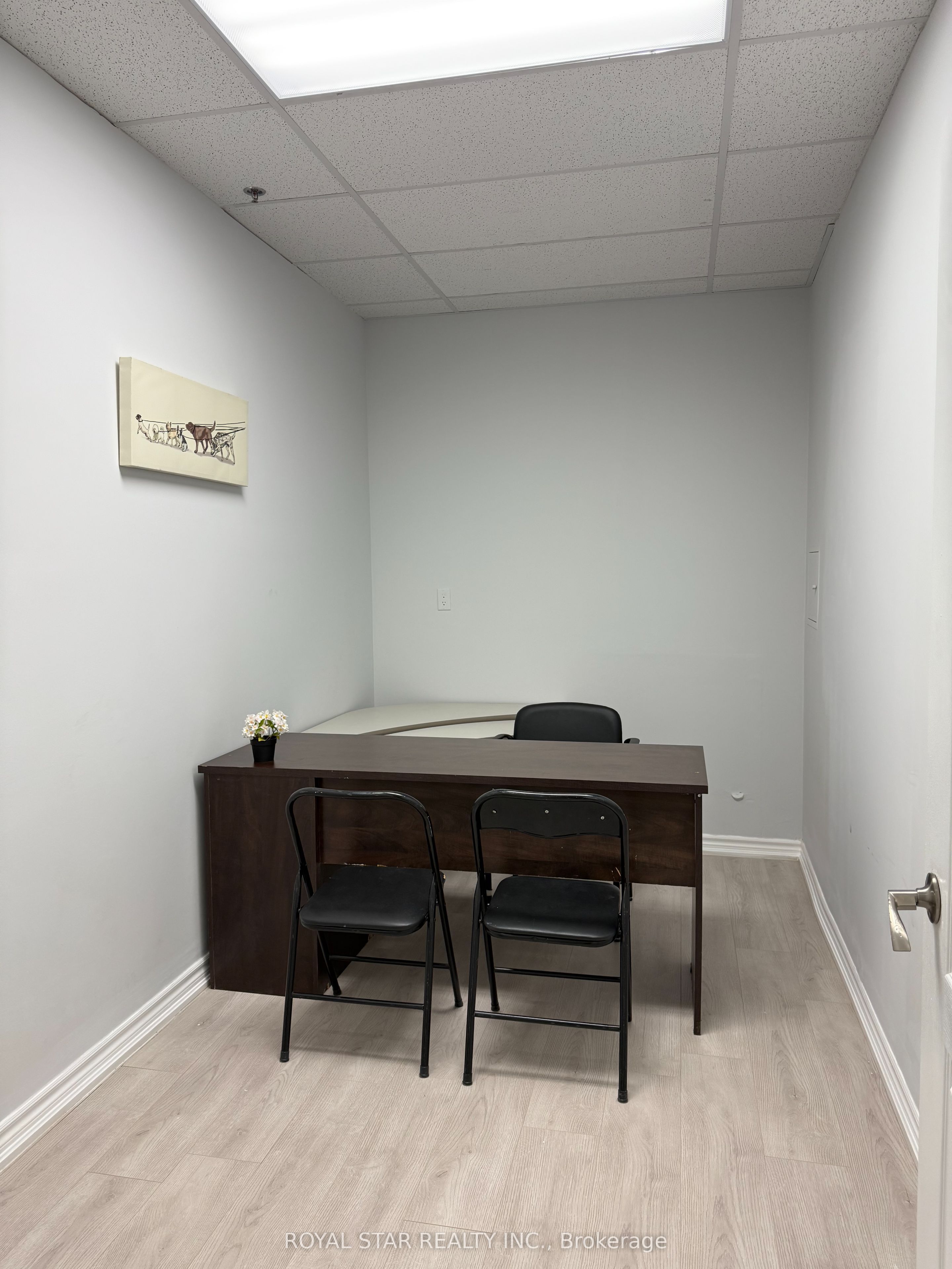 #201 - 2970 Drew Road Property Photo 10