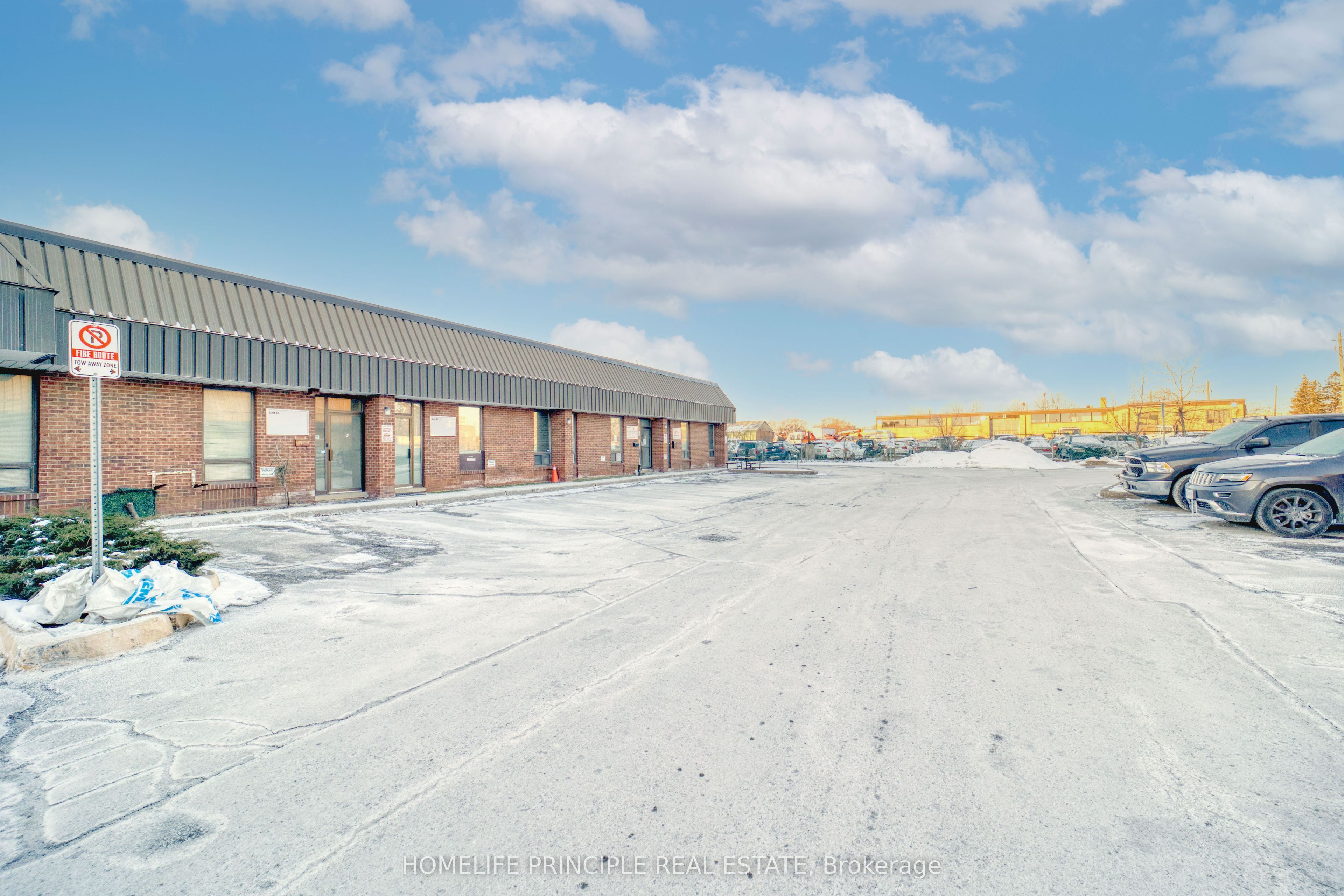 #56 - 101 Toro Road Property Photo 3