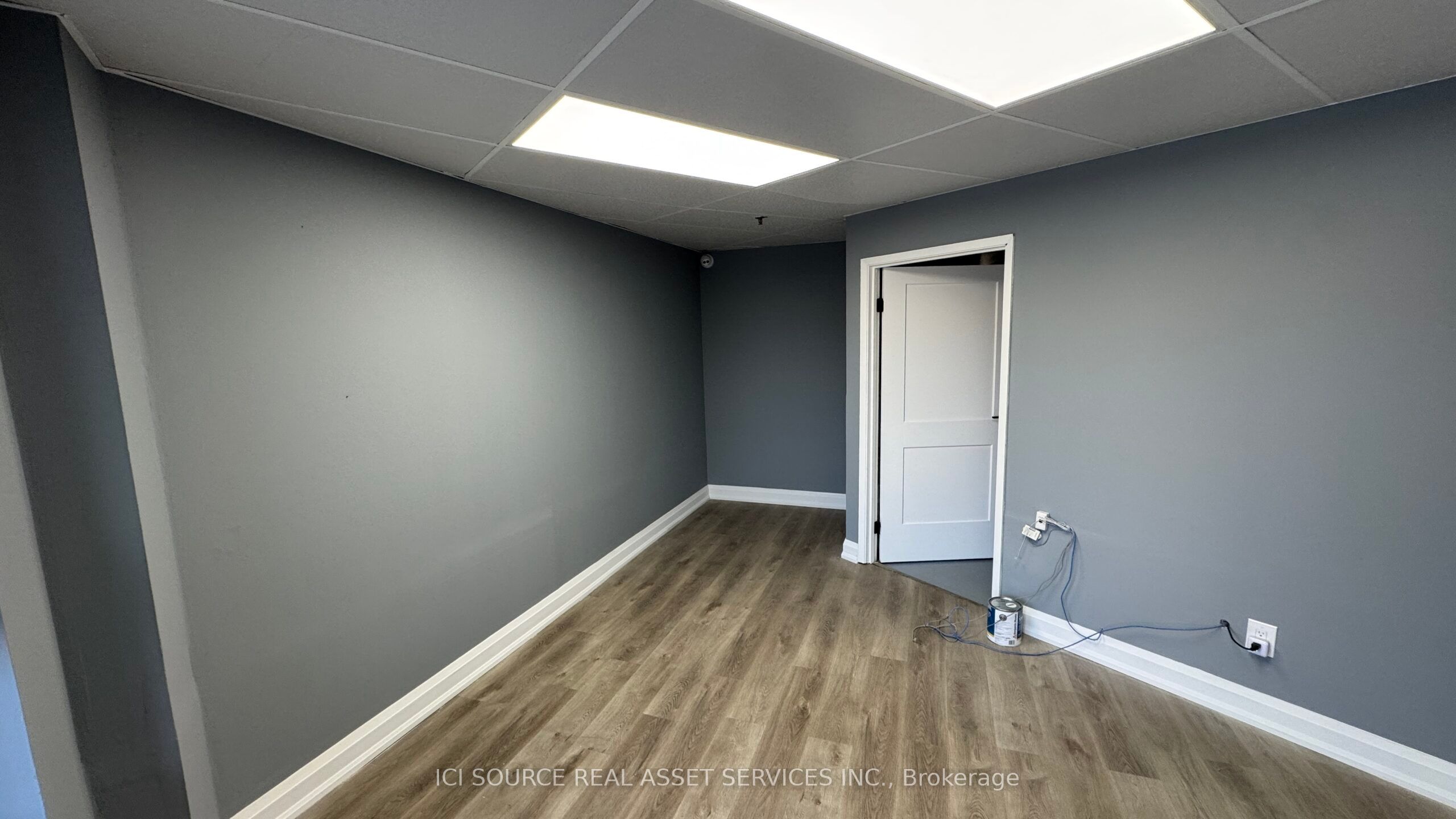 #14b - 18 Strathearn Avenue Property Photo 2