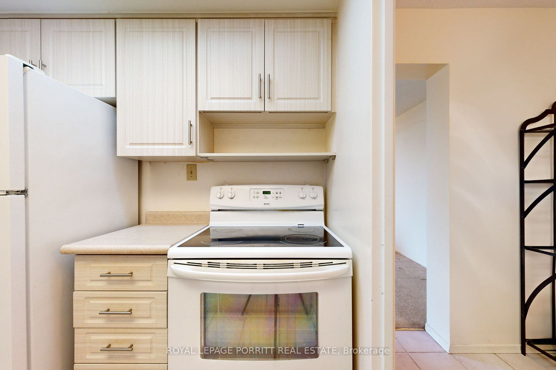 #510 - 1535 Lakeshore Road Property Photo 5