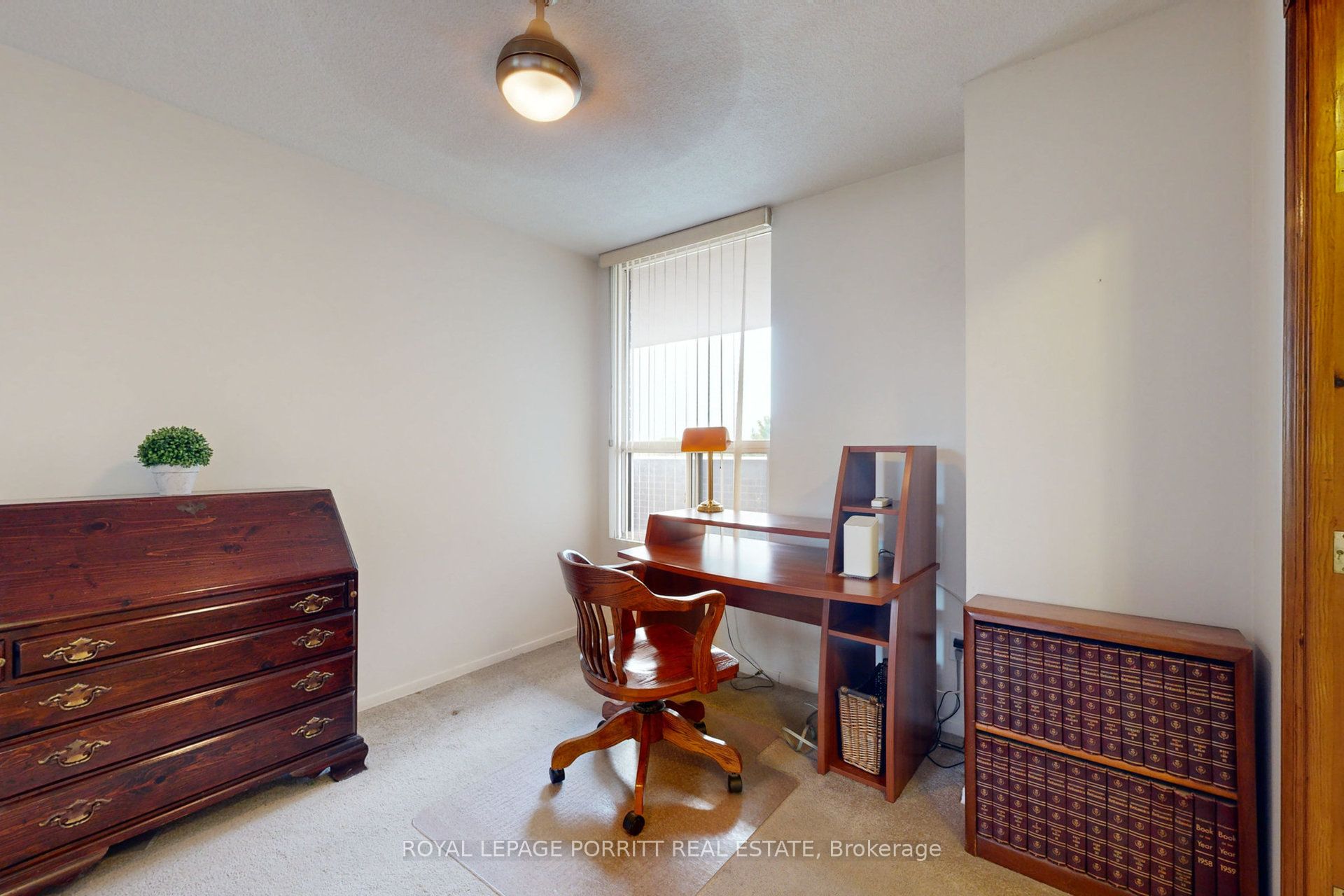 #510 - 1535 Lakeshore Road Property Photo 12