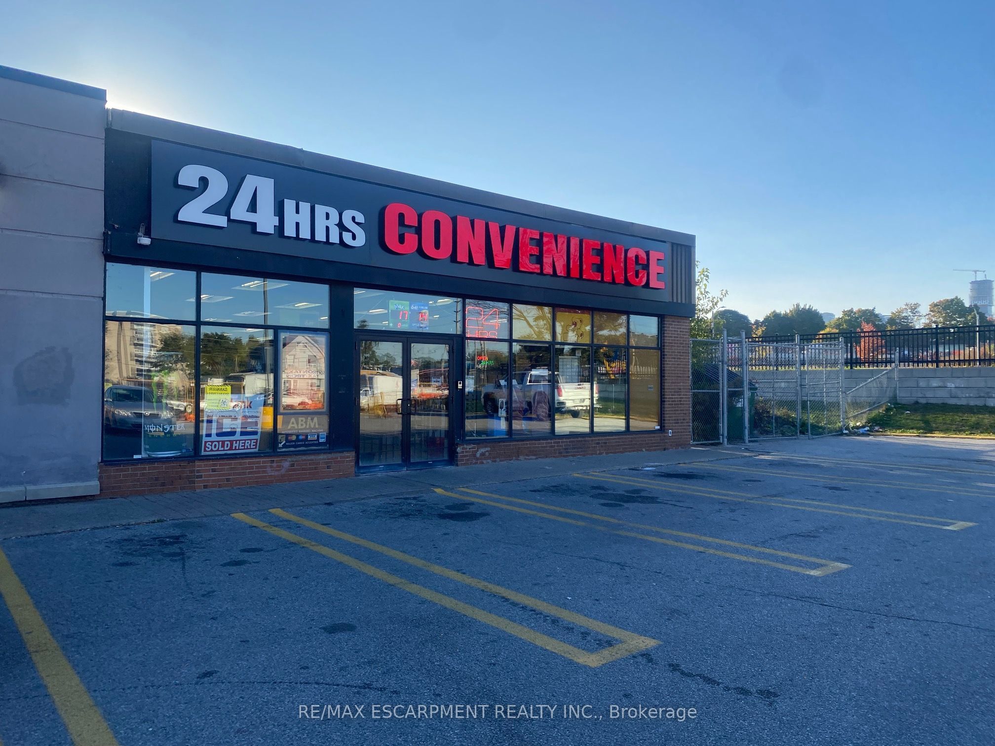 3154 Hurontario Street Property Photo 1