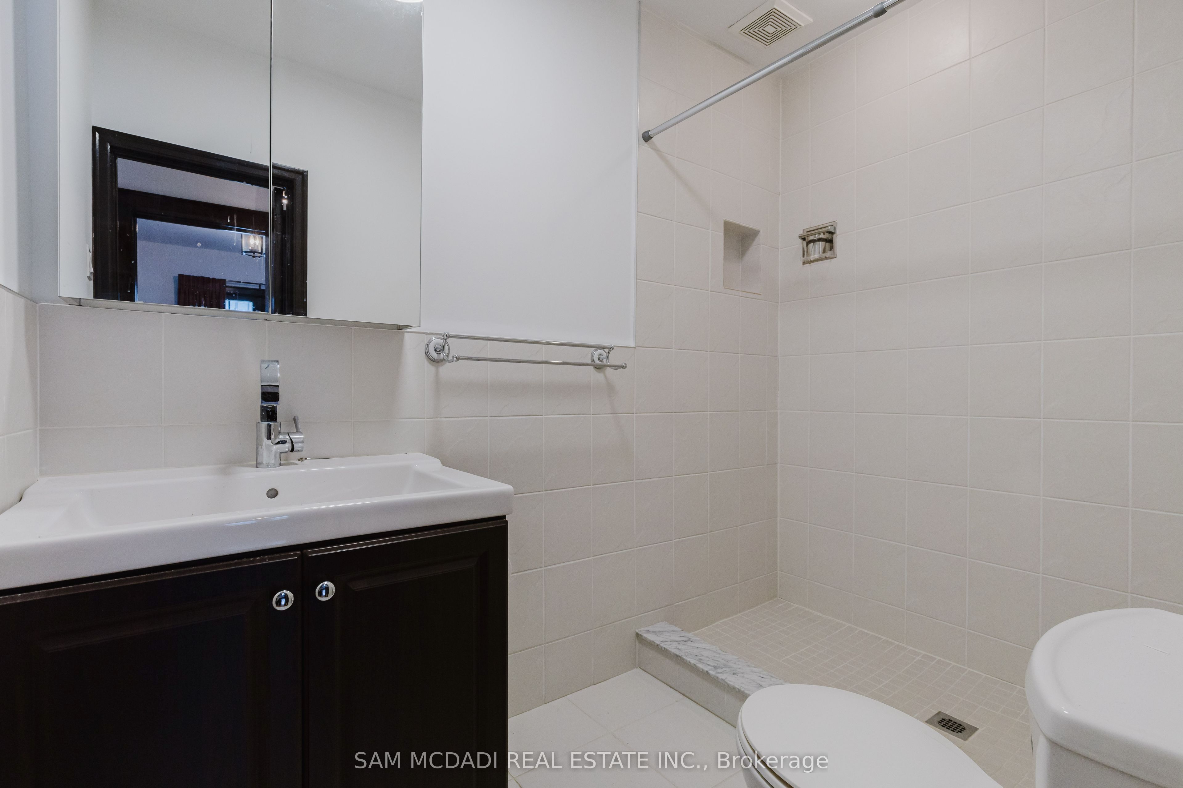 62 Maple Avenue Property Photo 8