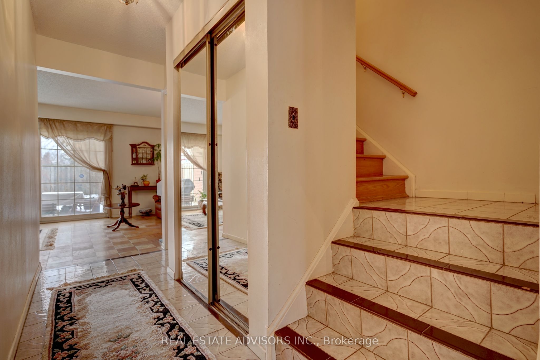 #47 - 3175 Kirwin Avenue Property Photo 10