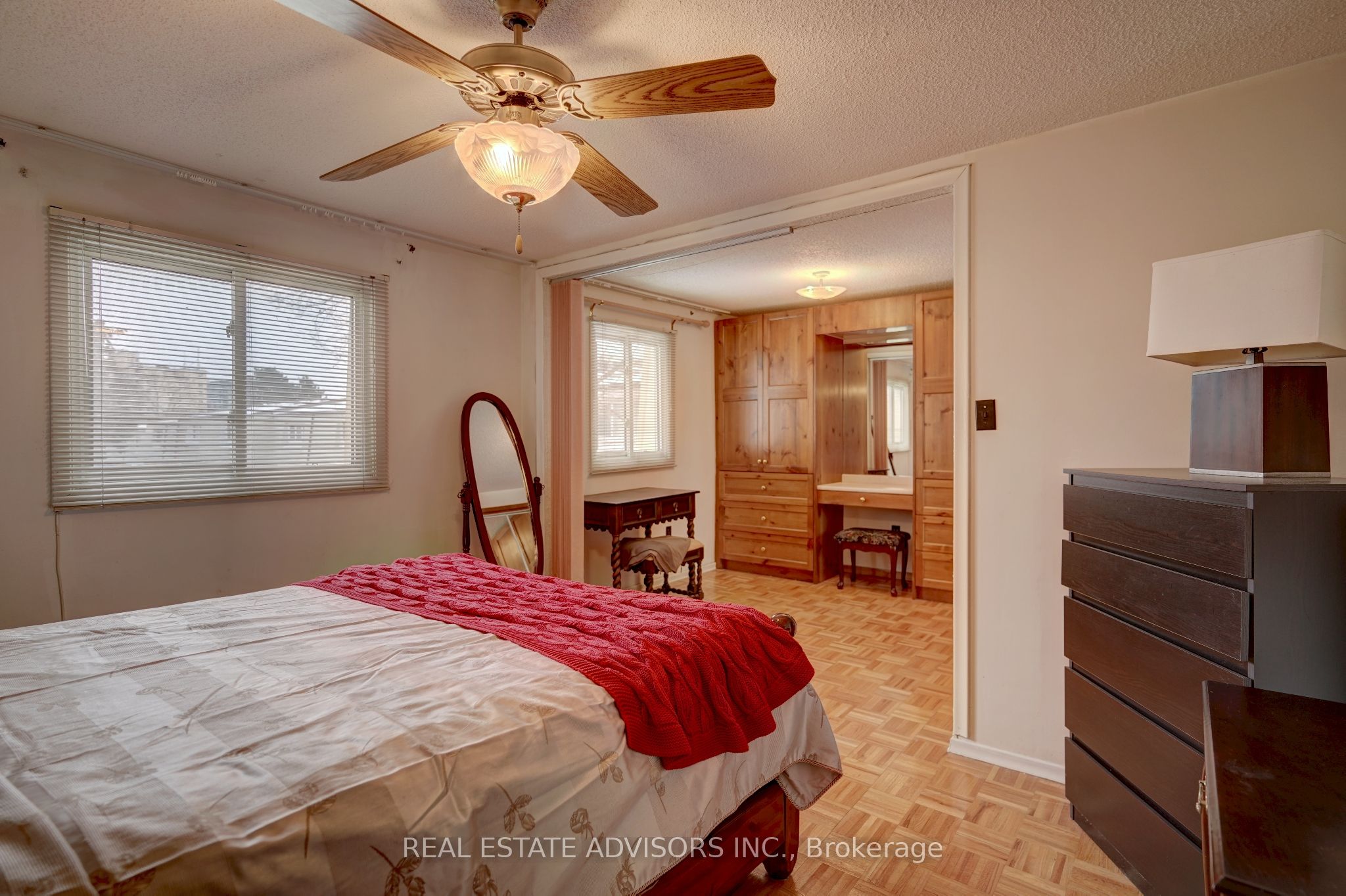 #47 - 3175 Kirwin Avenue Property Photo 14