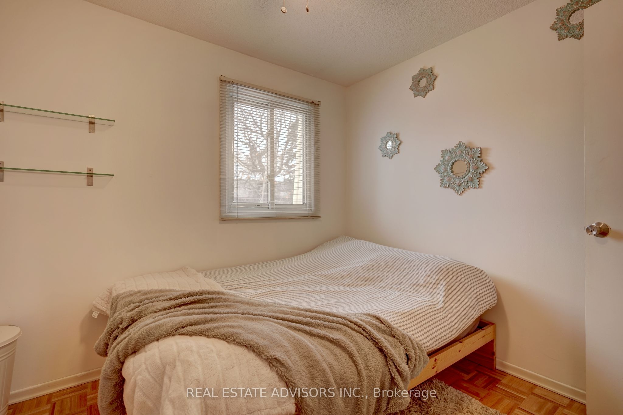#47 - 3175 Kirwin Avenue Property Photo 19
