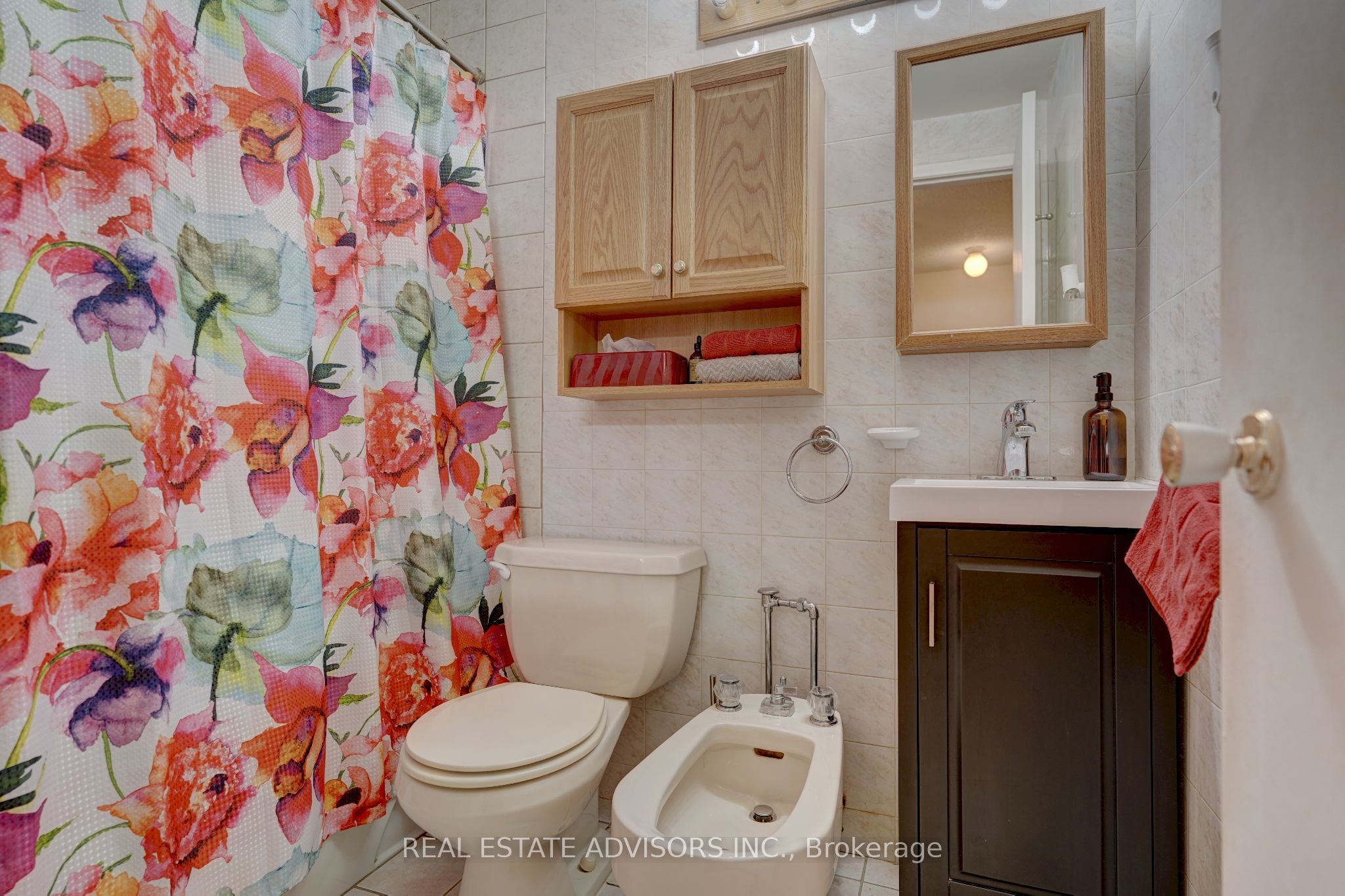 #47 - 3175 Kirwin Avenue Property Photo 20