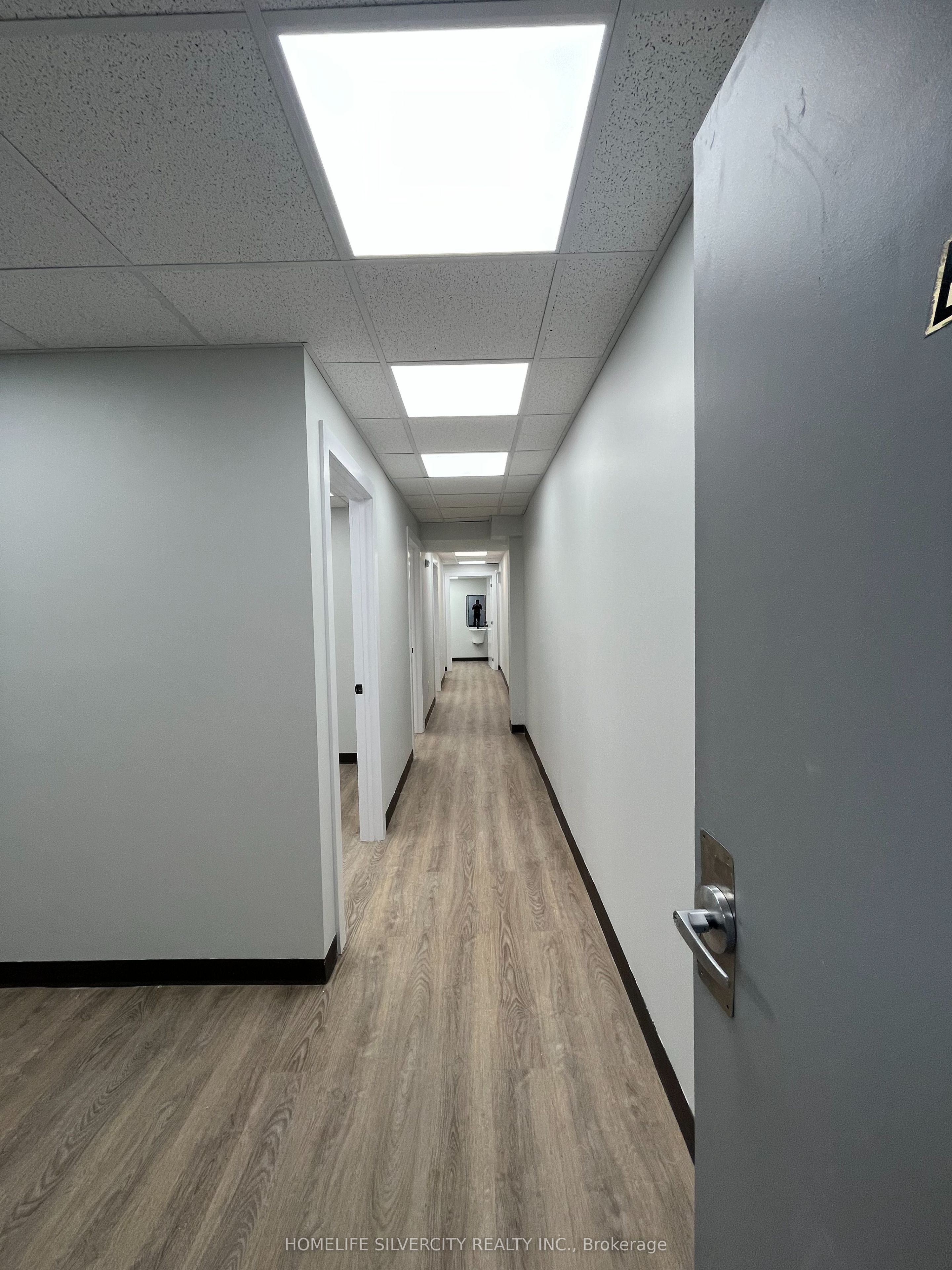 #b2 - 10095 Bramalea Road Property Photo 8